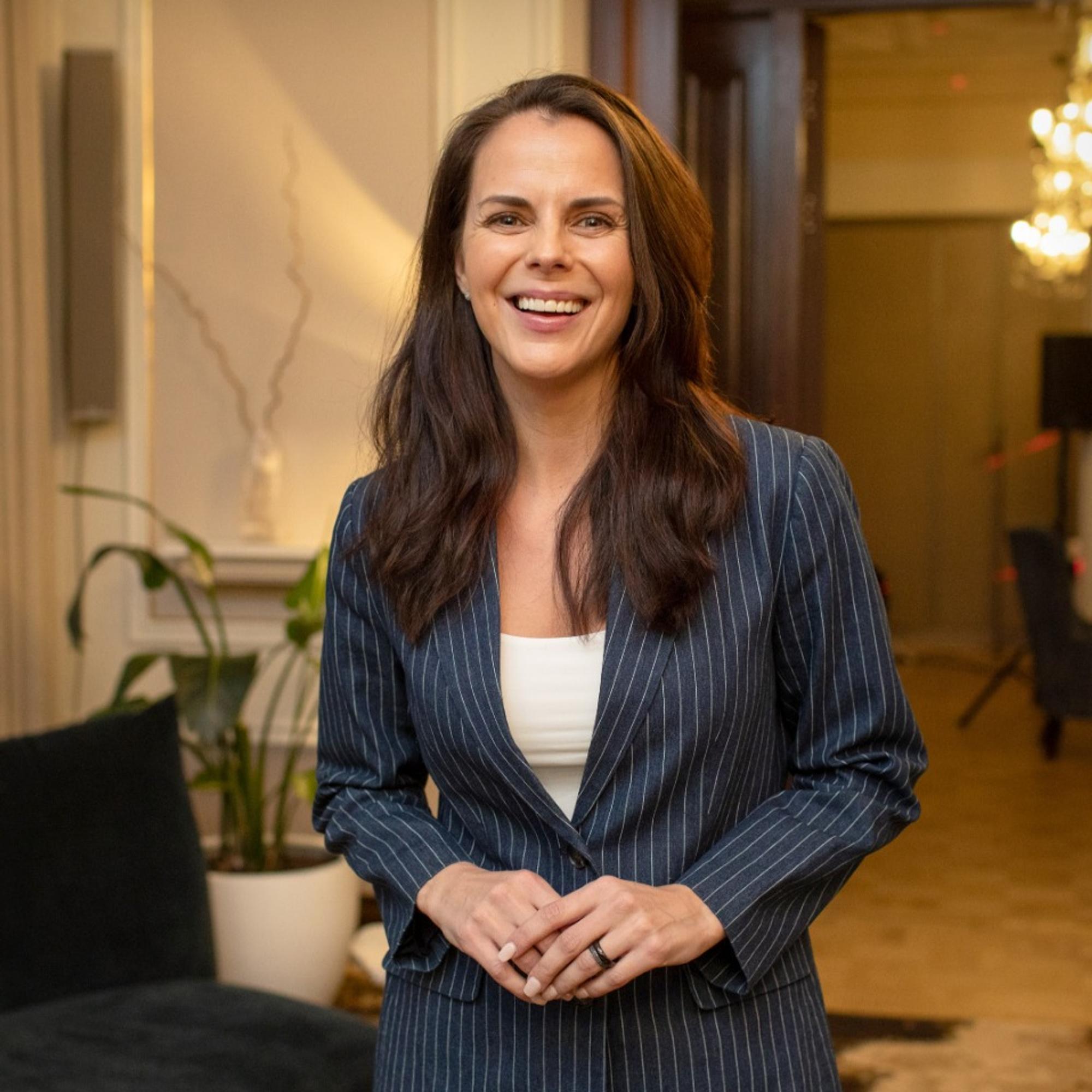 Satu Tuomistosta on tullut parisuhteen myötä kotikissa: ”Kun suhteessa on rauha, niin on kiva mennä kotiin toisen luo”