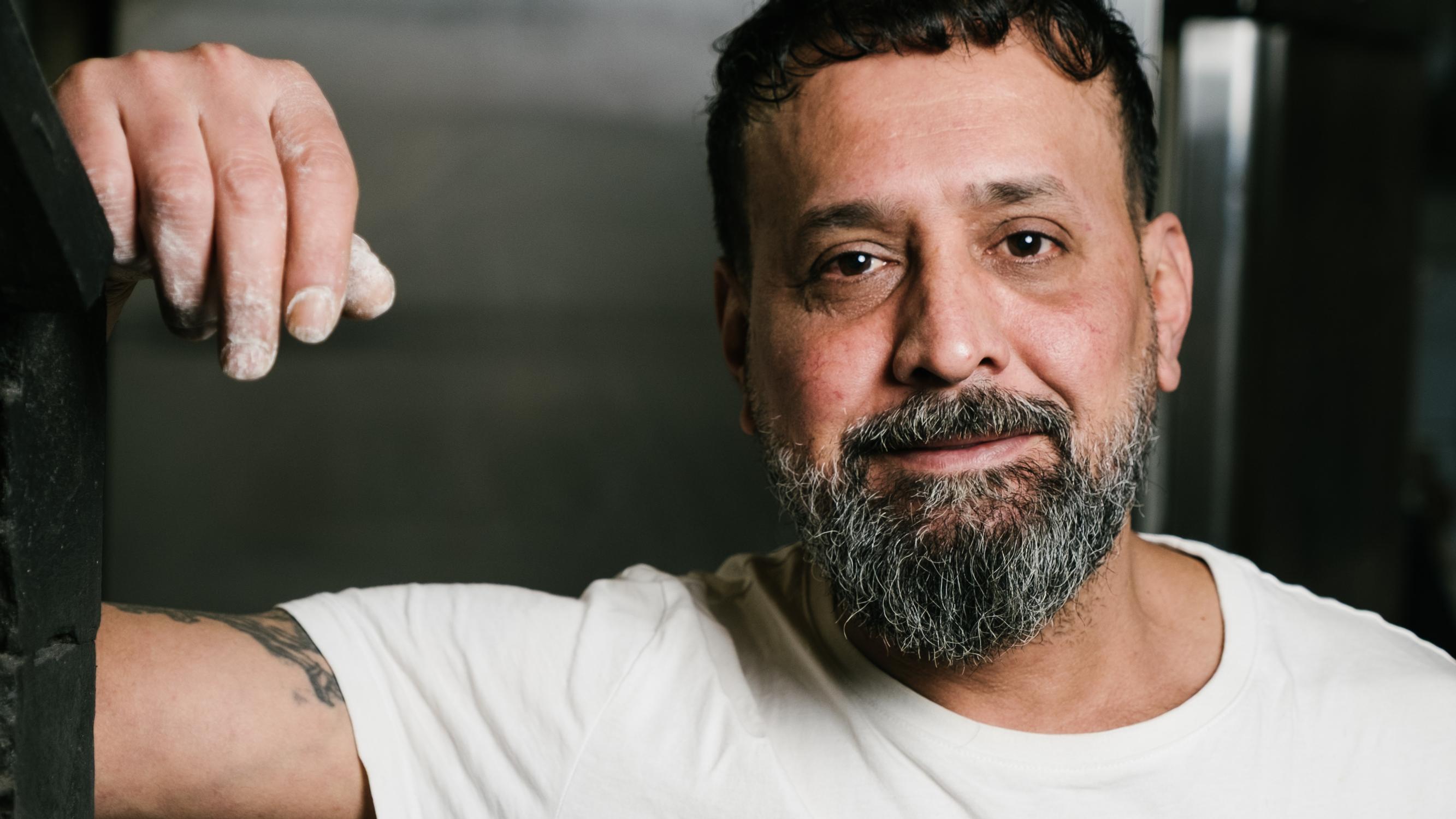 Ruotsi alkoi maksaa maahanmuuttajille yli 30 000 euroa kotiinpaluusta – helsinkiläinen Arian Saeed, 44, ei palaisi Irakiin edes sadalla tonnilla: ”Tämä on kotini ja minun maani”