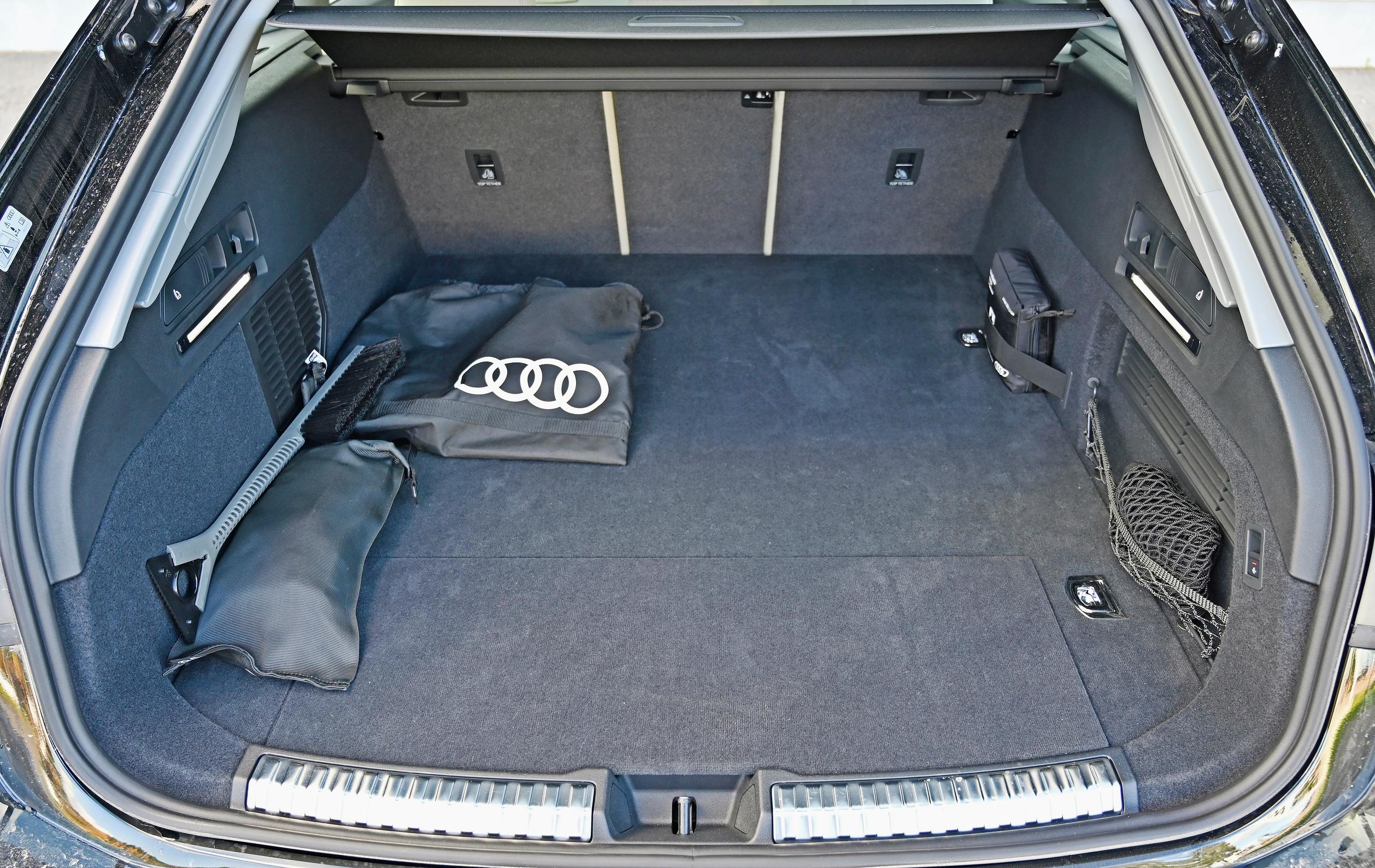 Audi A6 e-hybridin tavaratila on matala ajoakkupaketin vuoksi. Laajennuksessa pohjaan jää kynnys.