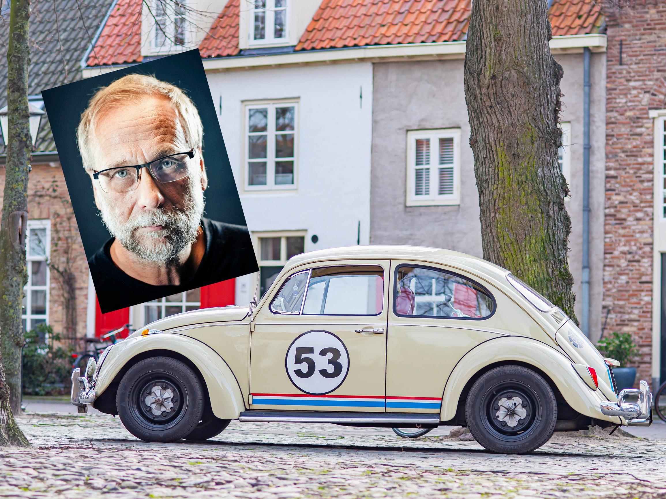 Kirjailija Risto Isomäen Volkswagen Kupla kolaroi itsestään toisen kuljettajattoman auton kanssa – näin kaikki tapahtui