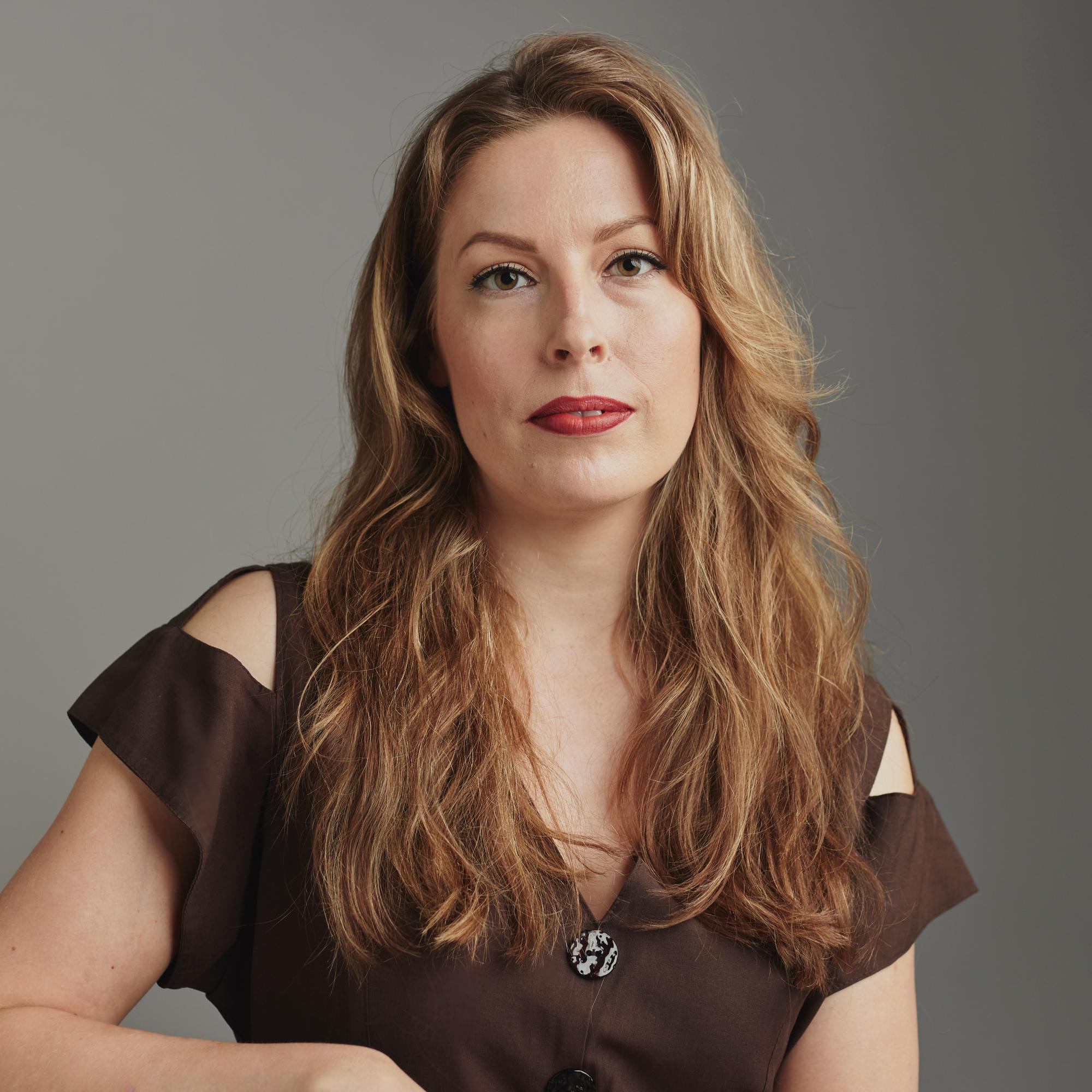 Jari Saariosta tulisi hyvä Wolt-kuski, ehdottaa Tuija Siltamäki