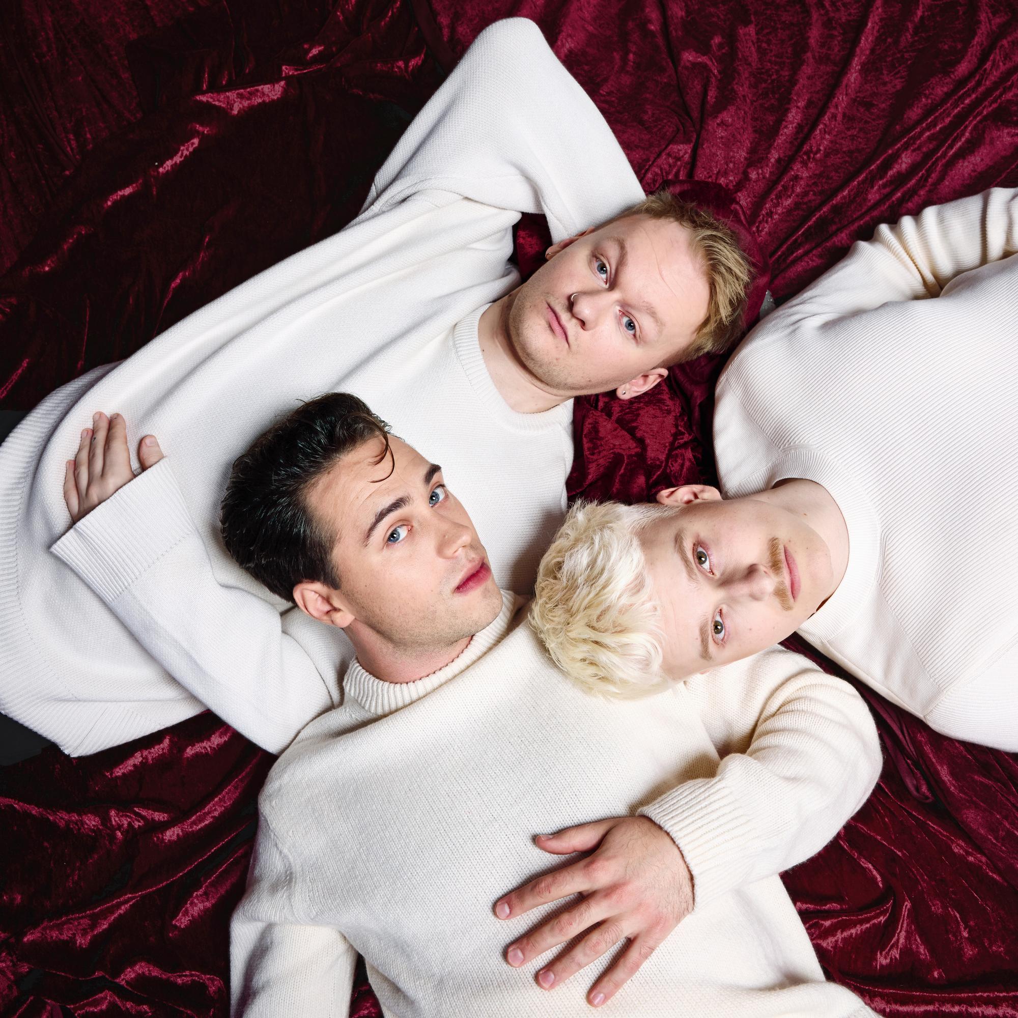 Suosikkiyhtye Kuumaa käy yhdessä terapiassa – ”Ei ole automaatio, että apua tarjottaisiin”