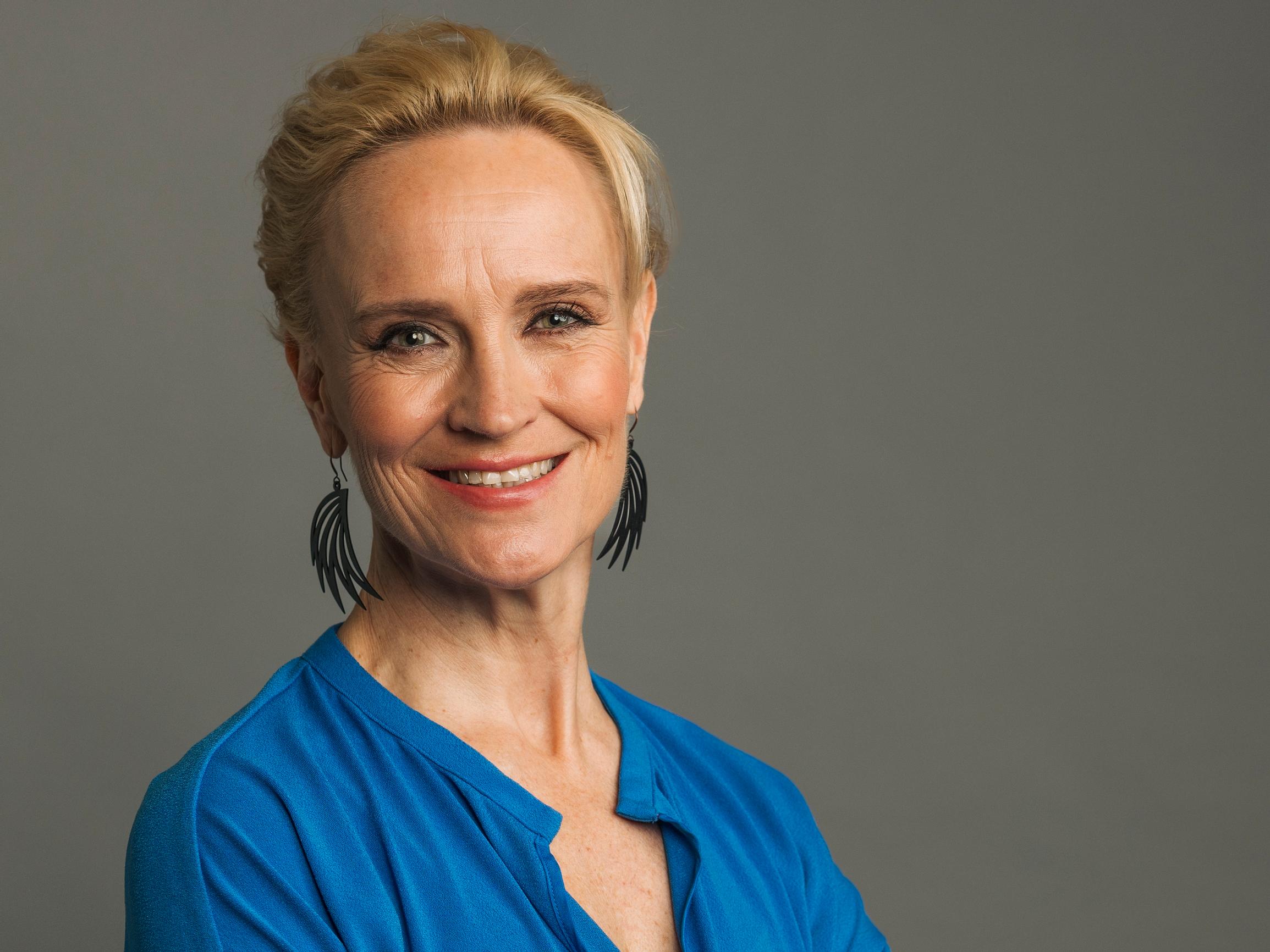 Sukupolvien sodasta Suomessa ollaan siirrytty sukupuolien sotaan – Ei ihme, että kumppania on vaikea löytää