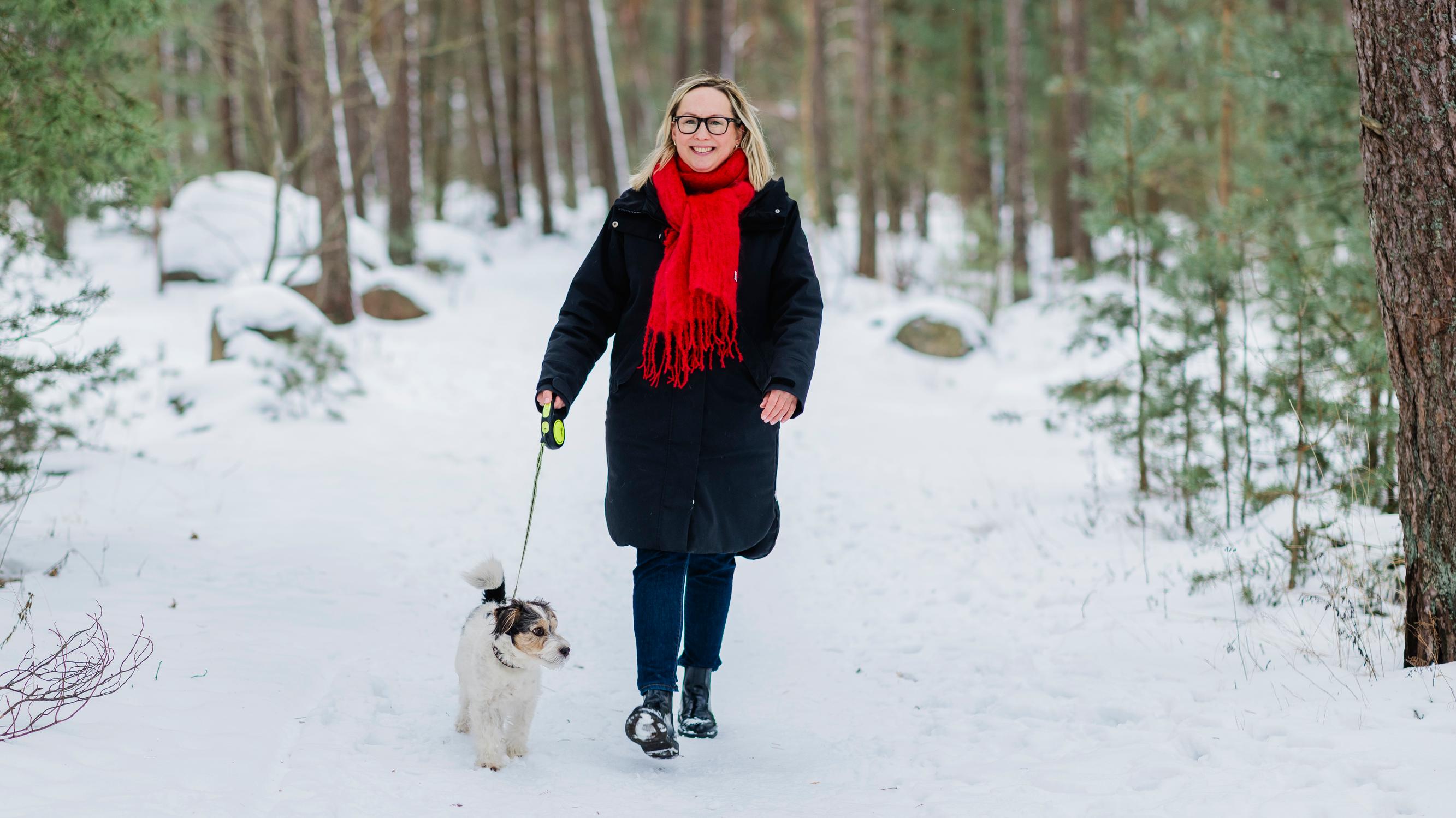 Taru etsii miestä, jota ei löytänyt Tinderistä – ”Näen unia, joissa tapaan lämpimiä ja turvallisia, ihania miehiä”