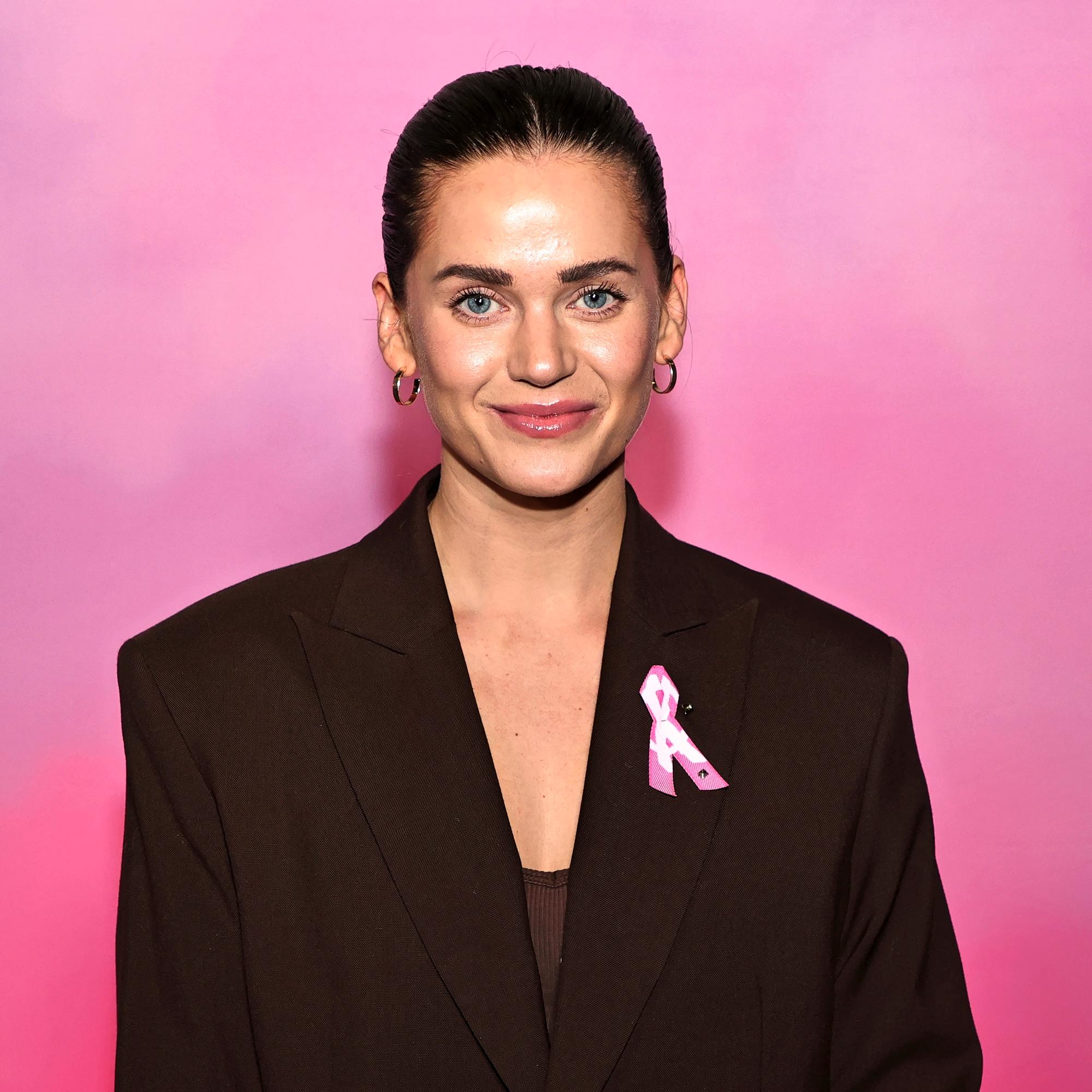 Johanna Puhakka palasi Salkkareihin – Puoliso oli lasten kanssa koti-isänä koko syksyn 