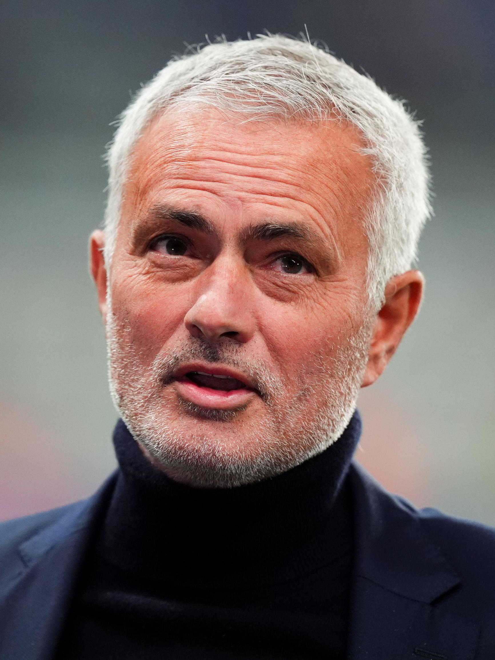 Menestysvalmentajan kauteen tulossa harvinaisen tragikoominen tapahtumasarja Mestarien liigassa – tämä "huipentaa" legendan iltaruskon