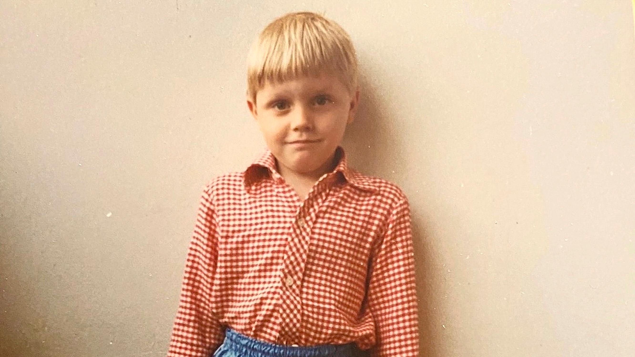 Pelle Heikkilä seikkaili lapsuutensa Espoon metsissä ja pihoilla, mutta joutui hankaluuksiin yläkoulussa – ”Siitä lähti vyyhti, joka päättyi rikostuomioon”