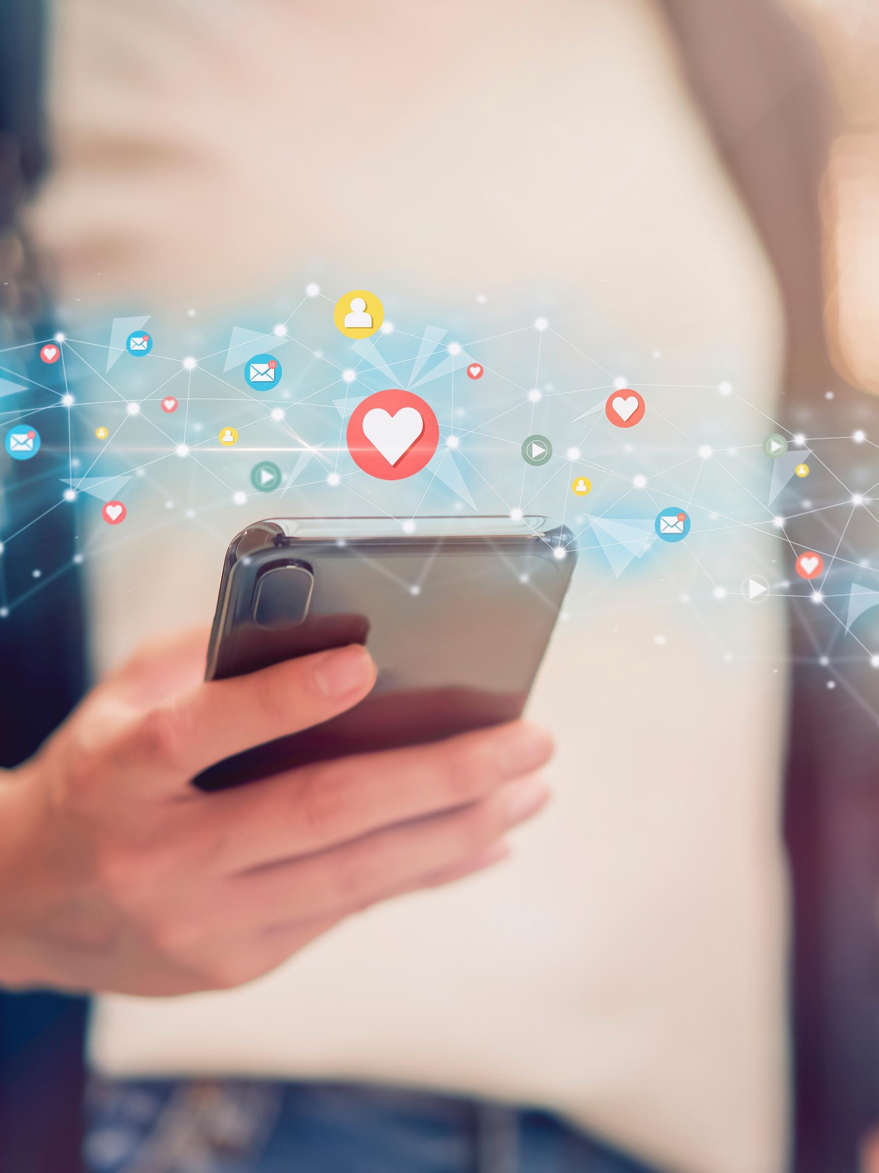 Päätä itse, mitä somesisältöä saat: Näin vaikutat siihen, mitä sinulle näytetään ja mitä ei