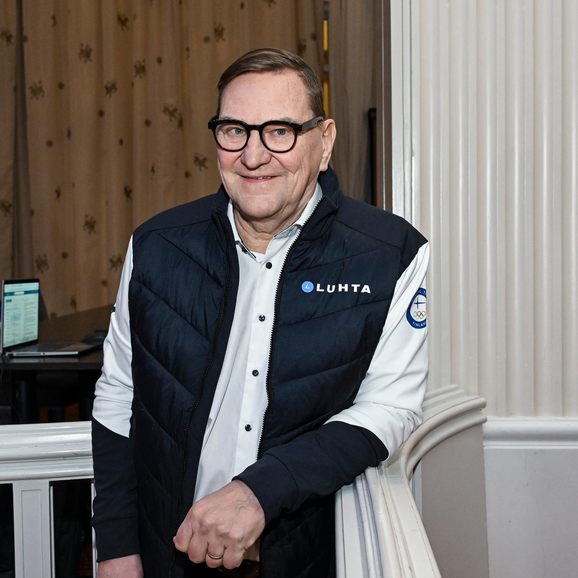 Uskottavuus meni! Jääkiekkoliitto nolasi Leijonat – ja puheenjohtaja Heikki Hietanen itsensä: "Karmea munaus"