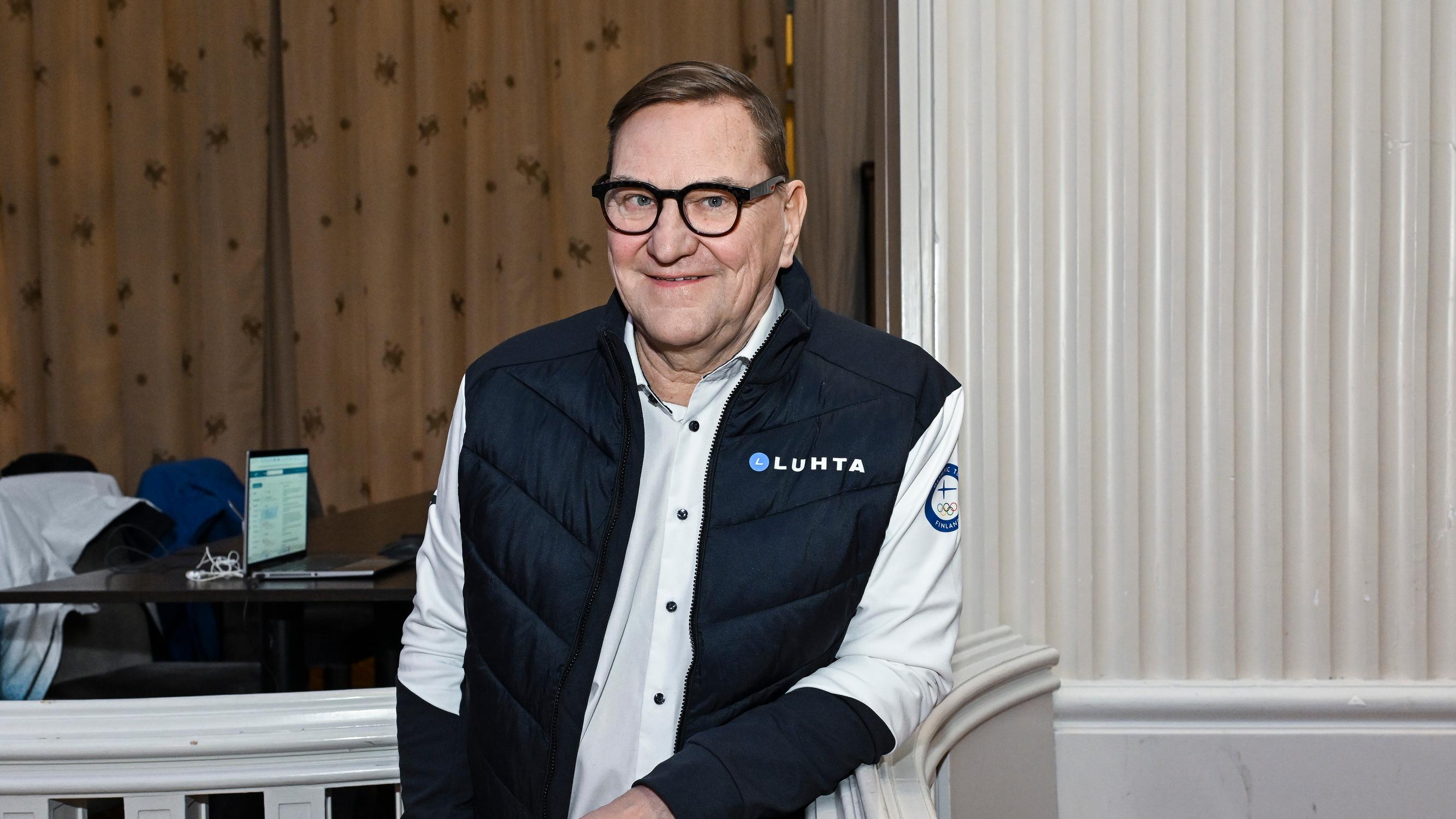 Uskottavuus meni! Jääkiekkoliitto nolasi Leijonat – ja puheenjohtaja Heikki Hietanen itsensä: "Karmea munaus"