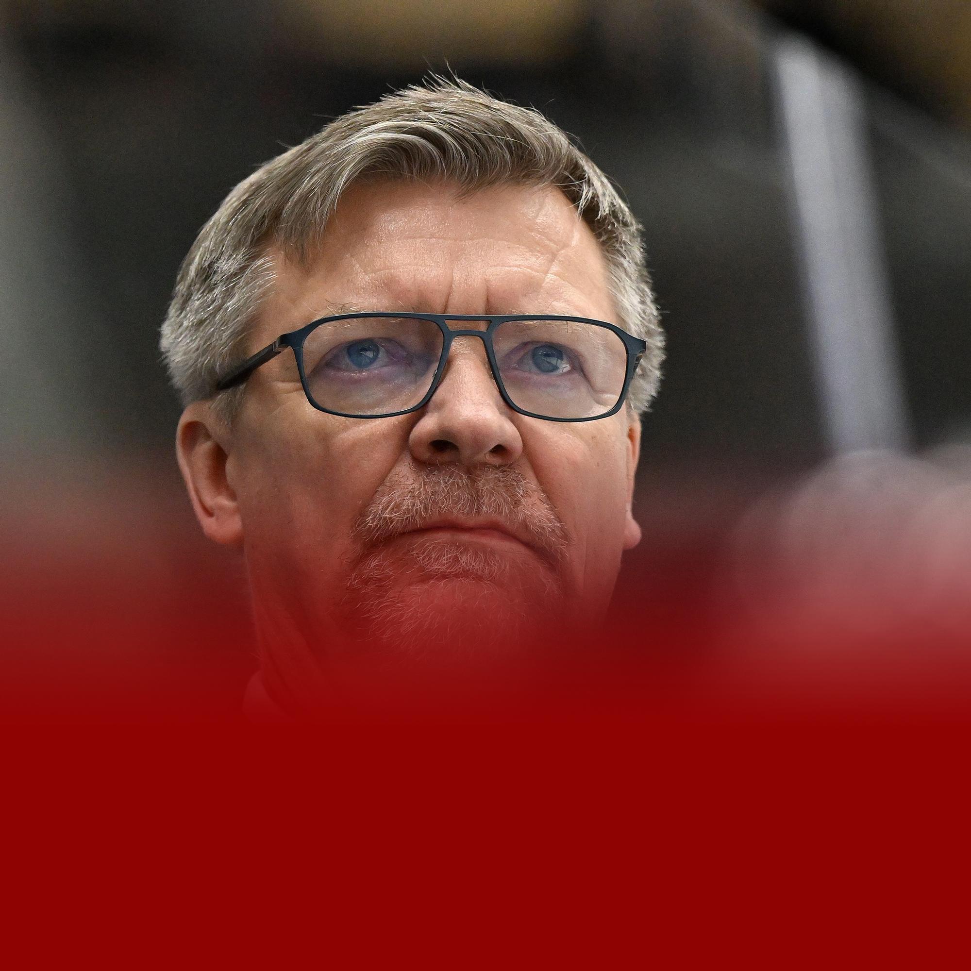 Jukka Jalonen ei koskaan yltänyt NHL:ään – olympialaisissa mestari kohtaa oppipoikansa lilliputtimaan peräsimessä