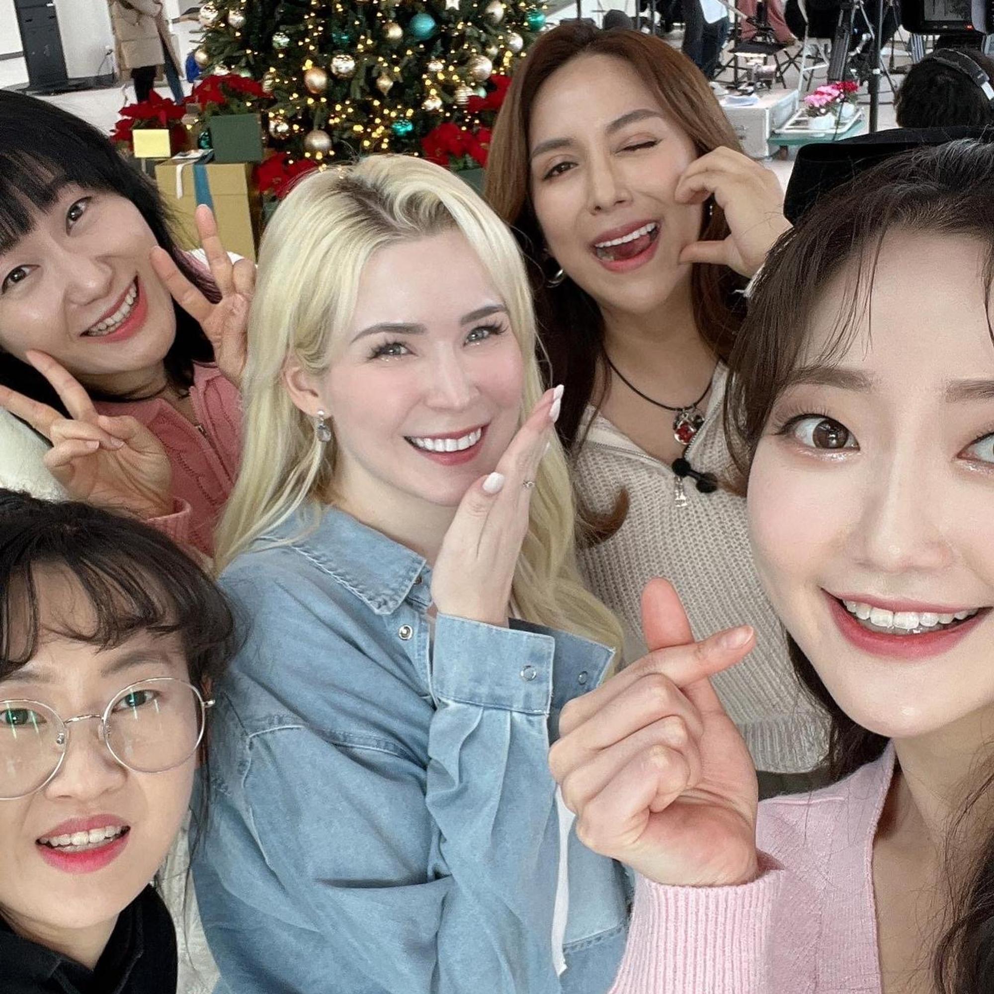 Treffipäivä, ei perhejuhla – Korealainen joulu yllätti suomalaisen Julia Bärlundin