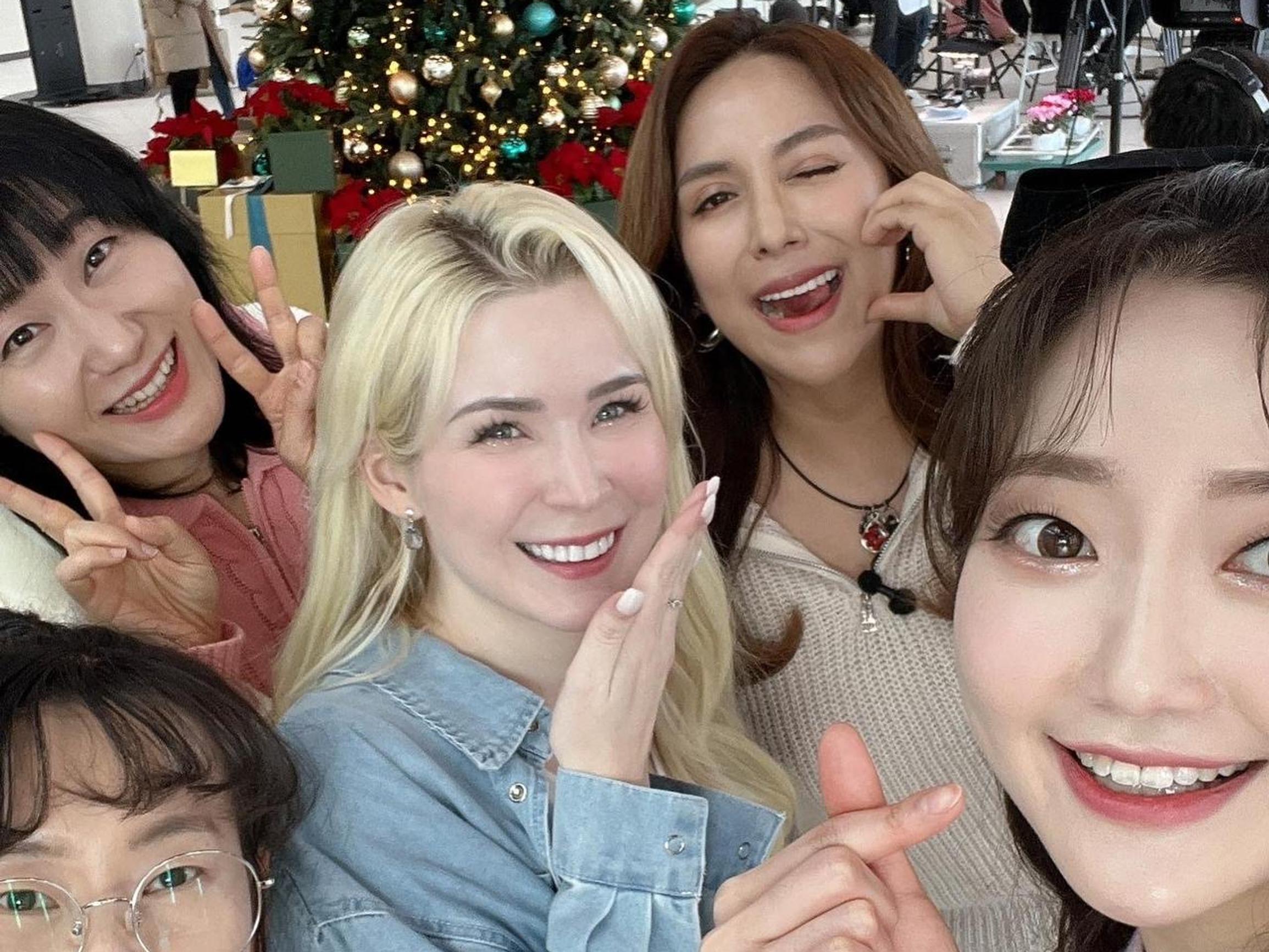 Treffipäivä, ei perhejuhla – Korealainen joulu yllätti suomalaisen Julia Bärlundin