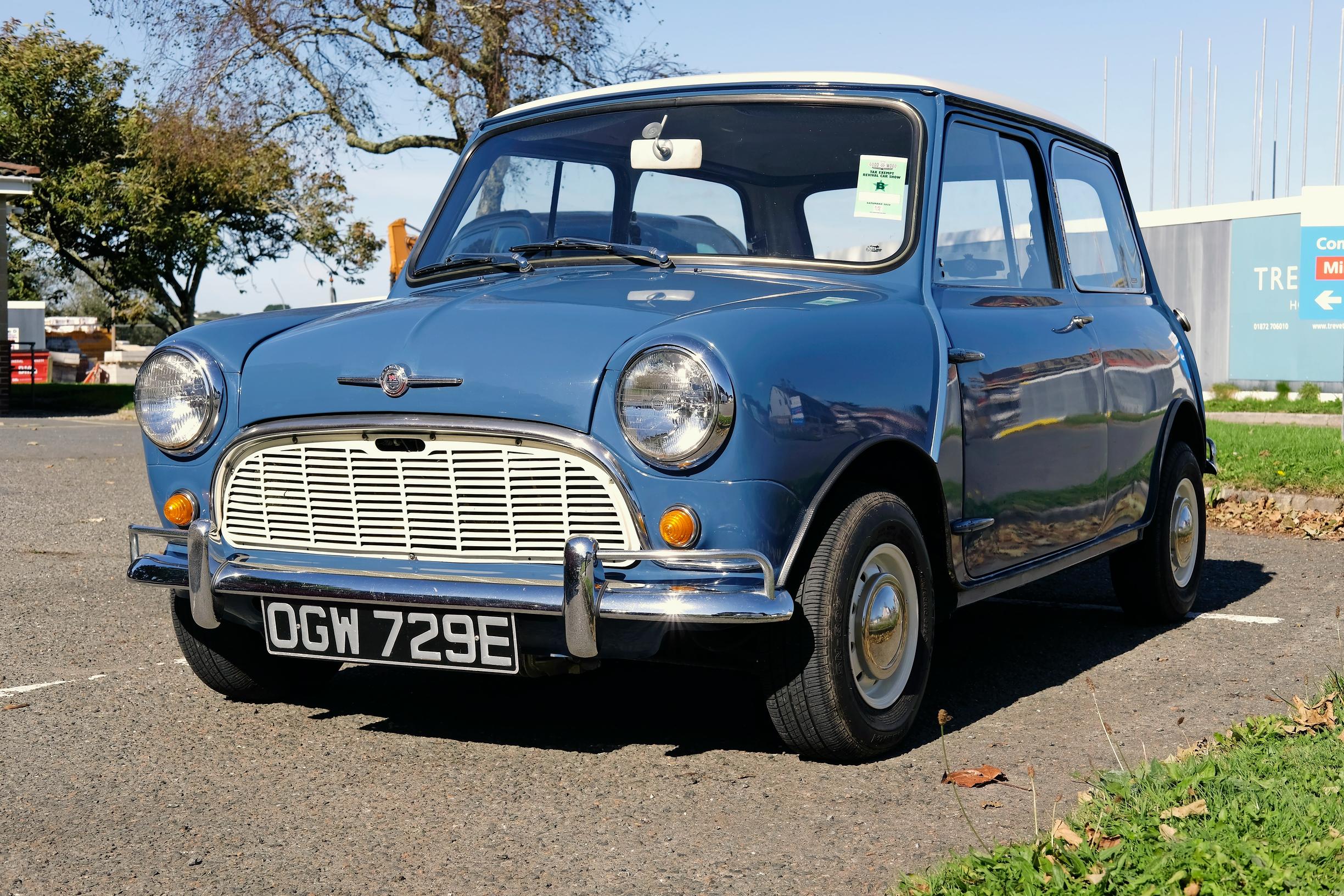 Mini – Jos pitäisi valita maailman nerokkain pikkuauto, niin tämähän se olisi.