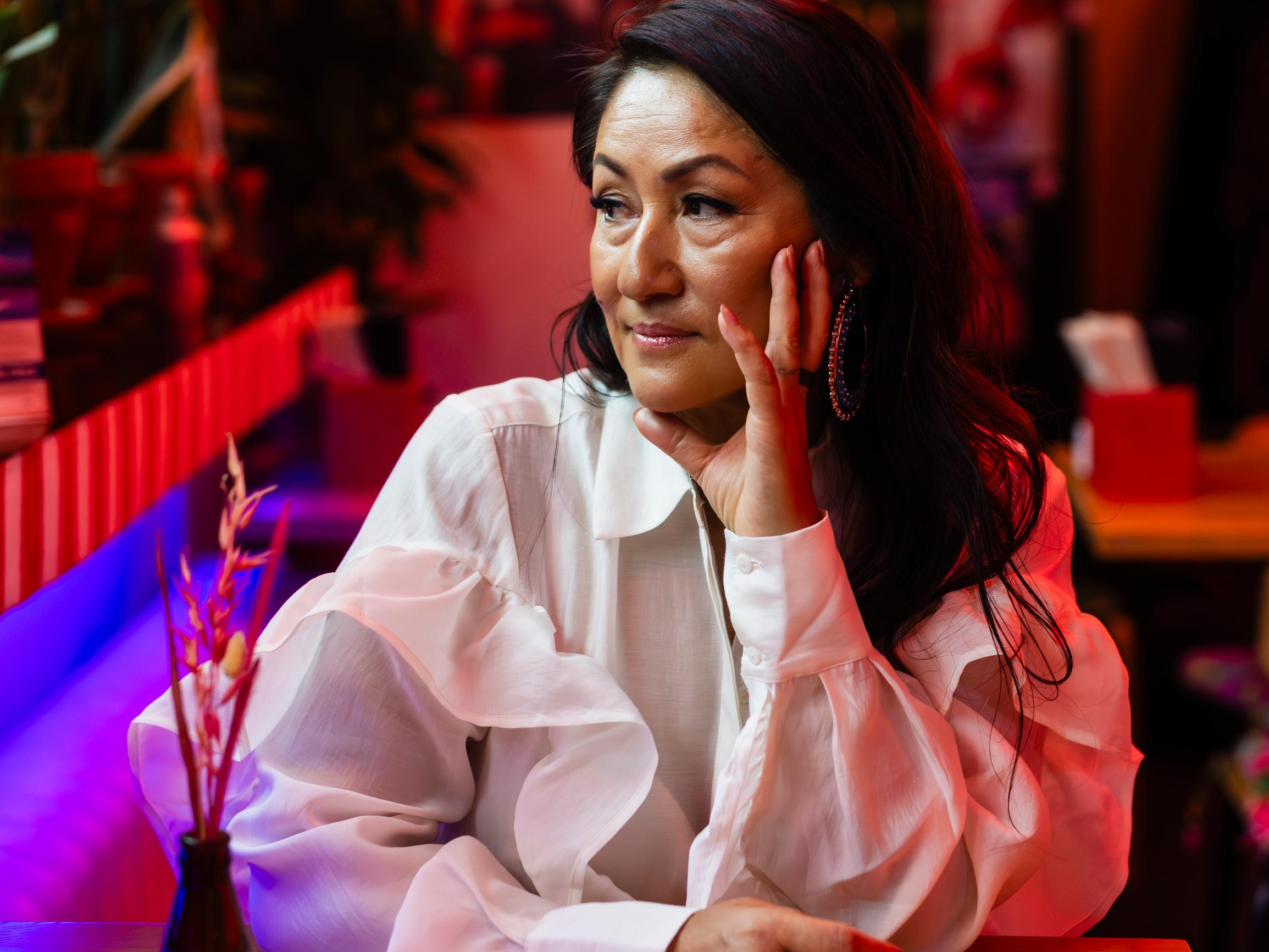 Noriko Salo oli vuosien ajan toinen nainen avioliitossaan – kertoo nyt eronsa taustat: ”Olin valmis antamaan Mikalle jopa syrjähypyn anteeksi”