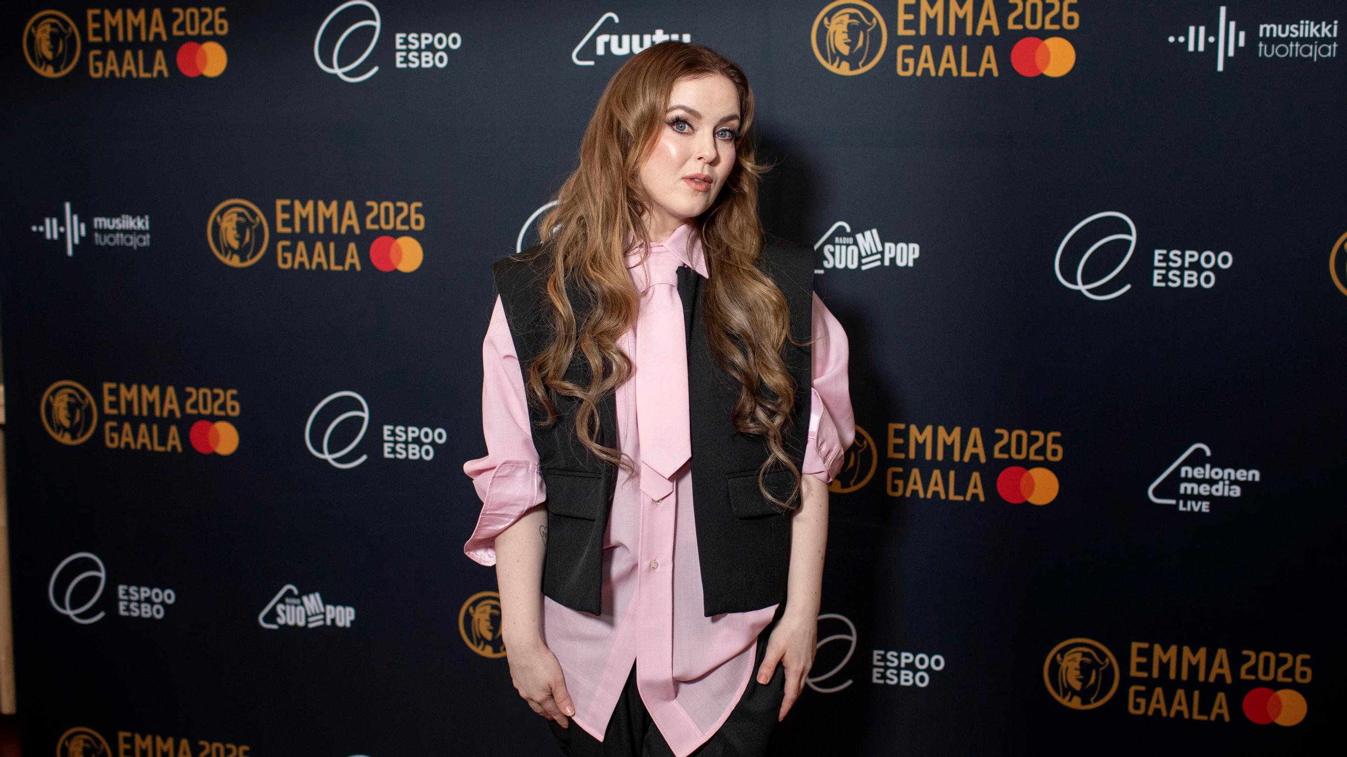 Ellinoora on jatkanut koko uransa ajan yhtä jouluperinnettä – työvuosi päättyy aatonaattona pohjoisessa äidinäidin joulupöytään