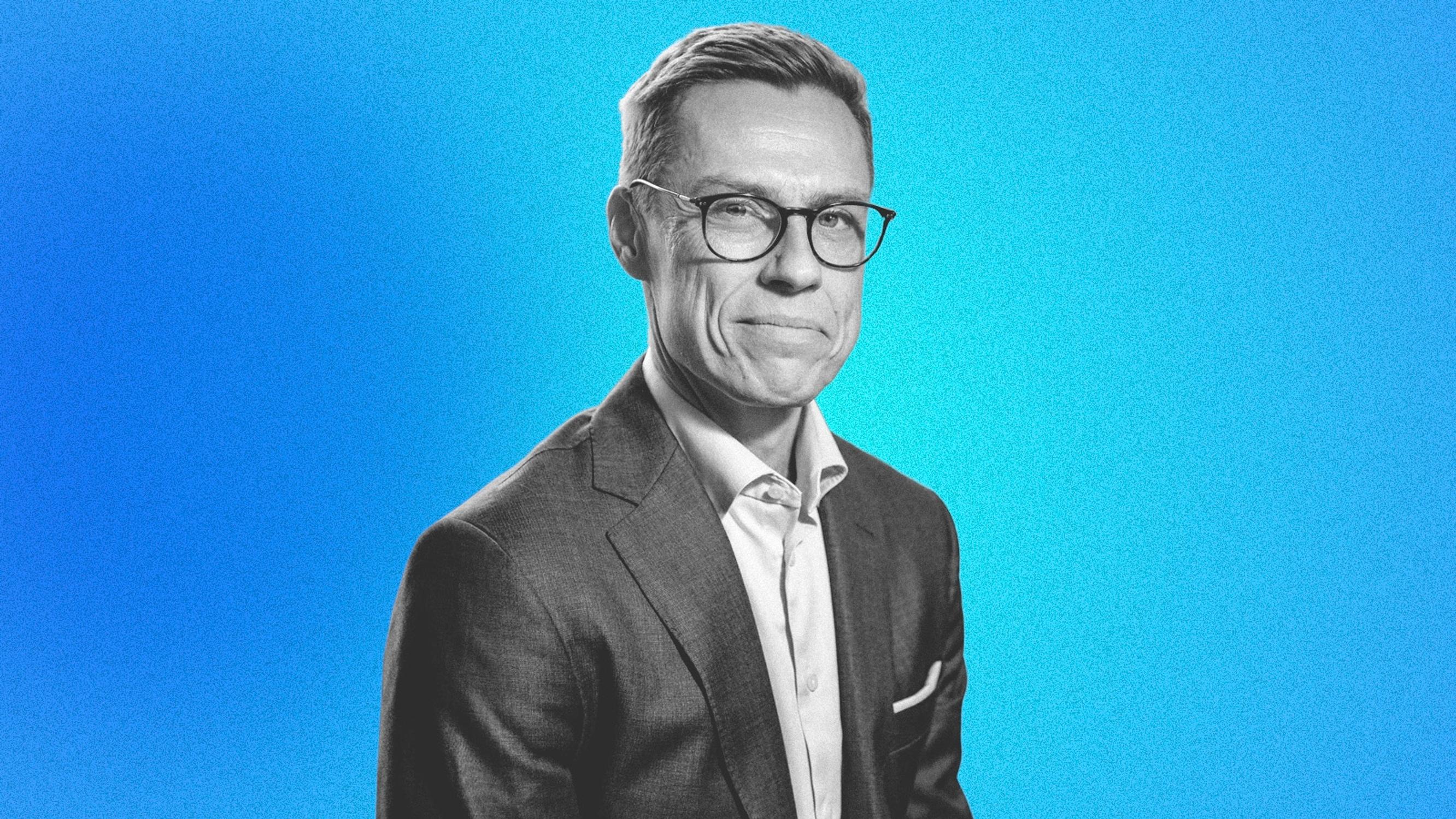 Joululahjojani hallitukselle: Elina saa valmiiksi alleviivatut historiankirjat ja Petteri pienoismallijunan ilman rataa 