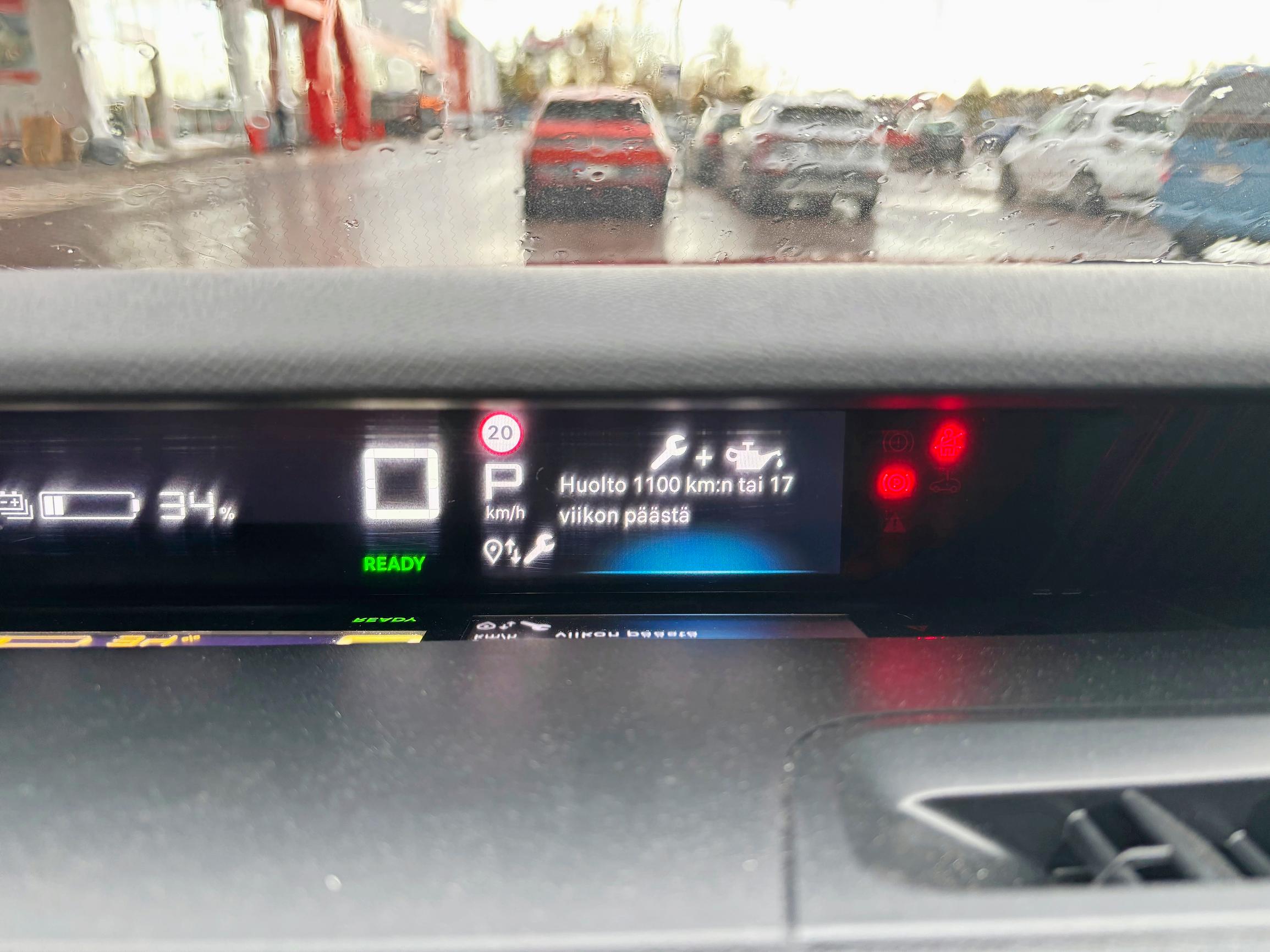 Citro'en e-C3 -sähköauton mittaristo