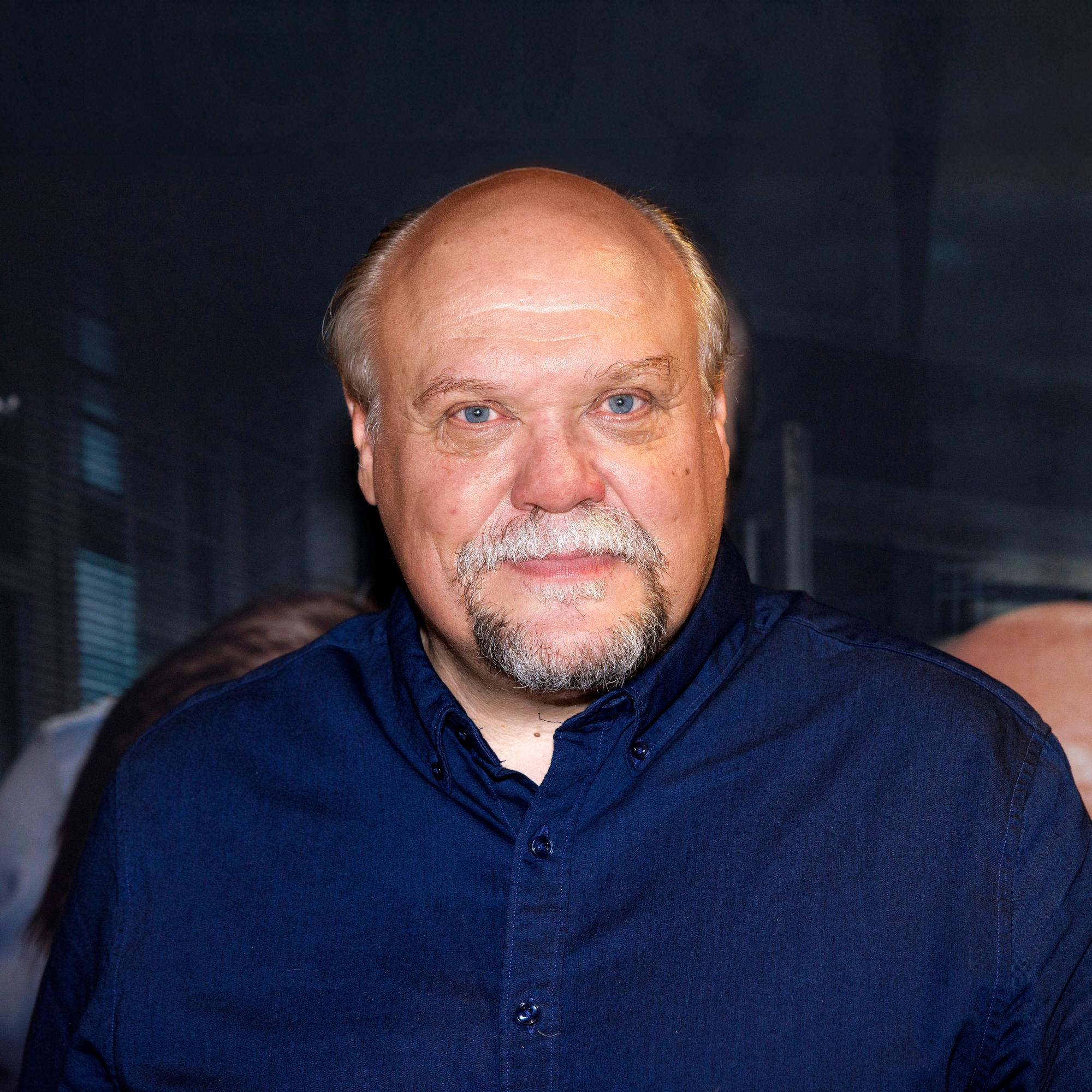 Hannu-Pekka Björkmanin kotona riittää pyhinä kävijöitä – yhdestä tehtävästä näyttelijä on toistuvasti kieltäytynyt