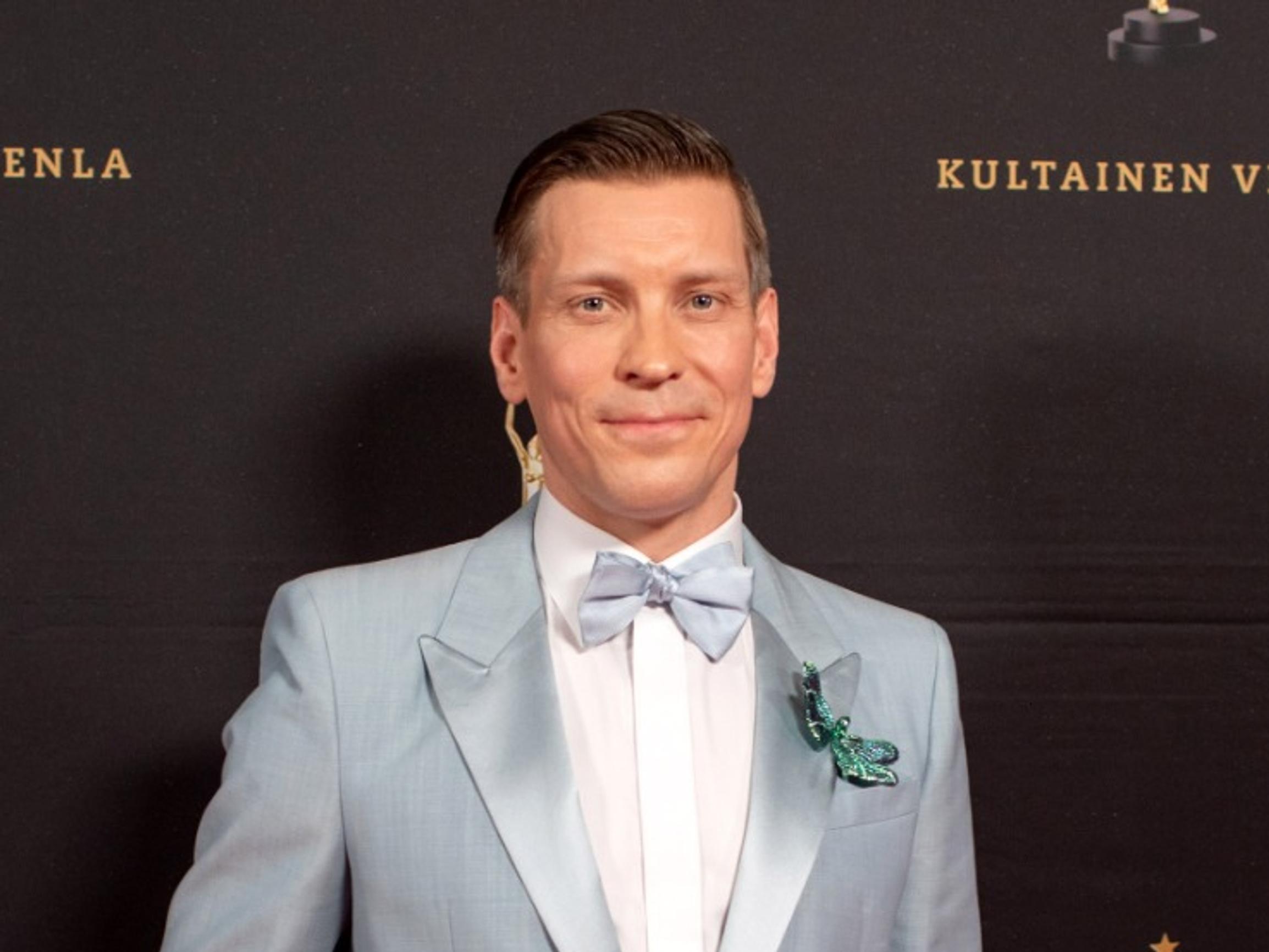 Antti Holman harpisti-puoliso ymmärsi tämän suosion Suomessa viimeistään yhdestä episodista: ”Sinne tuli riitelemään...”