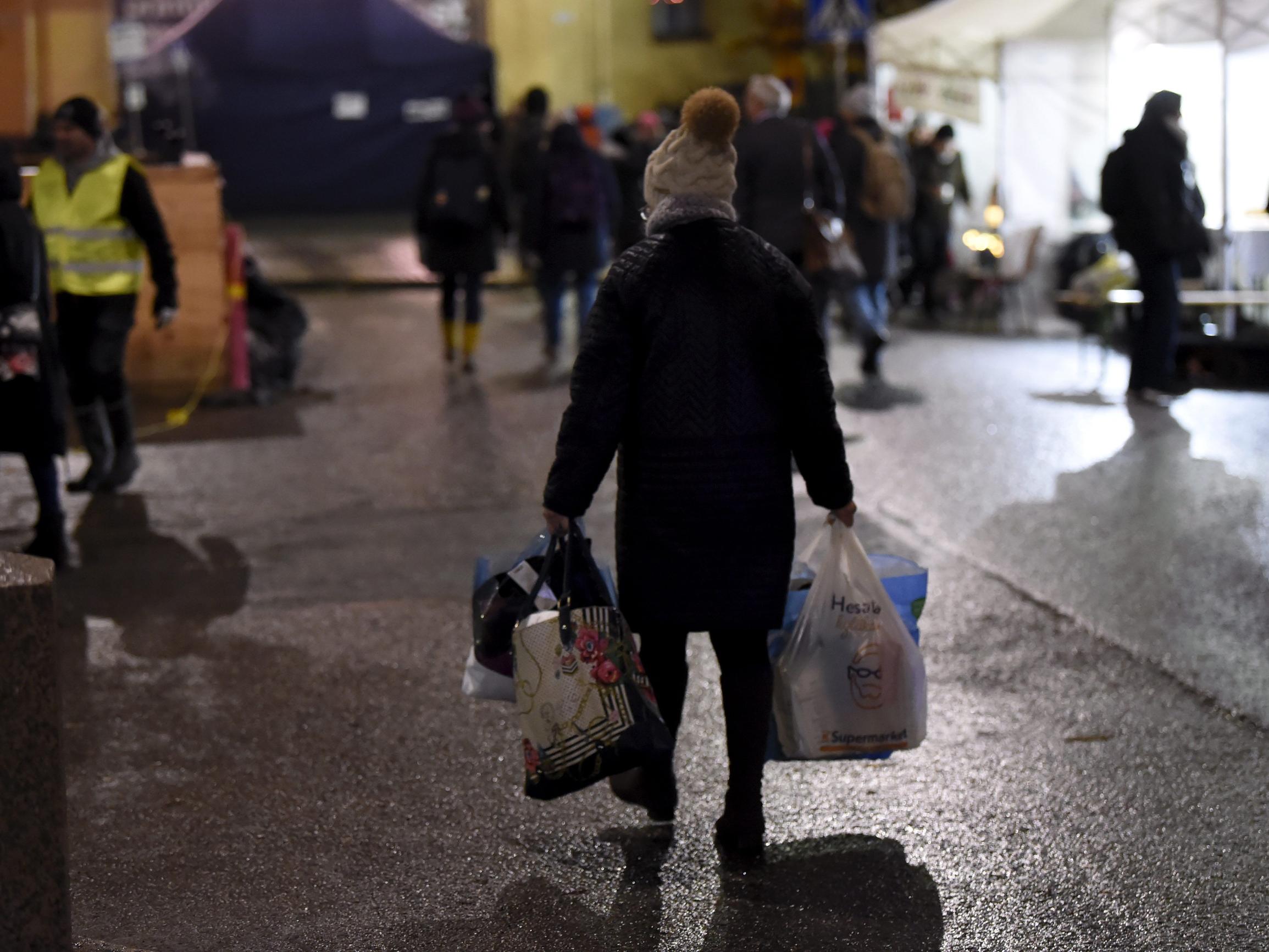 Suomi oli pitkään Euroopan mallimaa, mutta nyt asunnottomuus kasvaa – ”On yhä enemmän töissä käyviä, joiden rahat eivät riitä asumiseen”