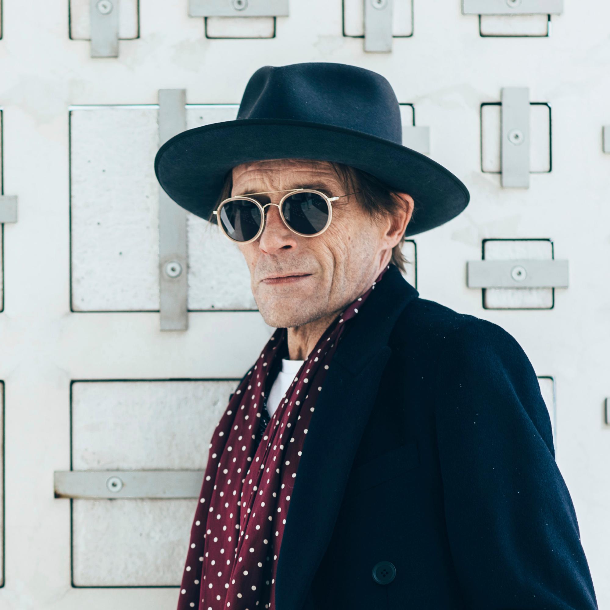 Ennen peilistä katsoi James Dean, nyt silmäpussit ja ikänäkö