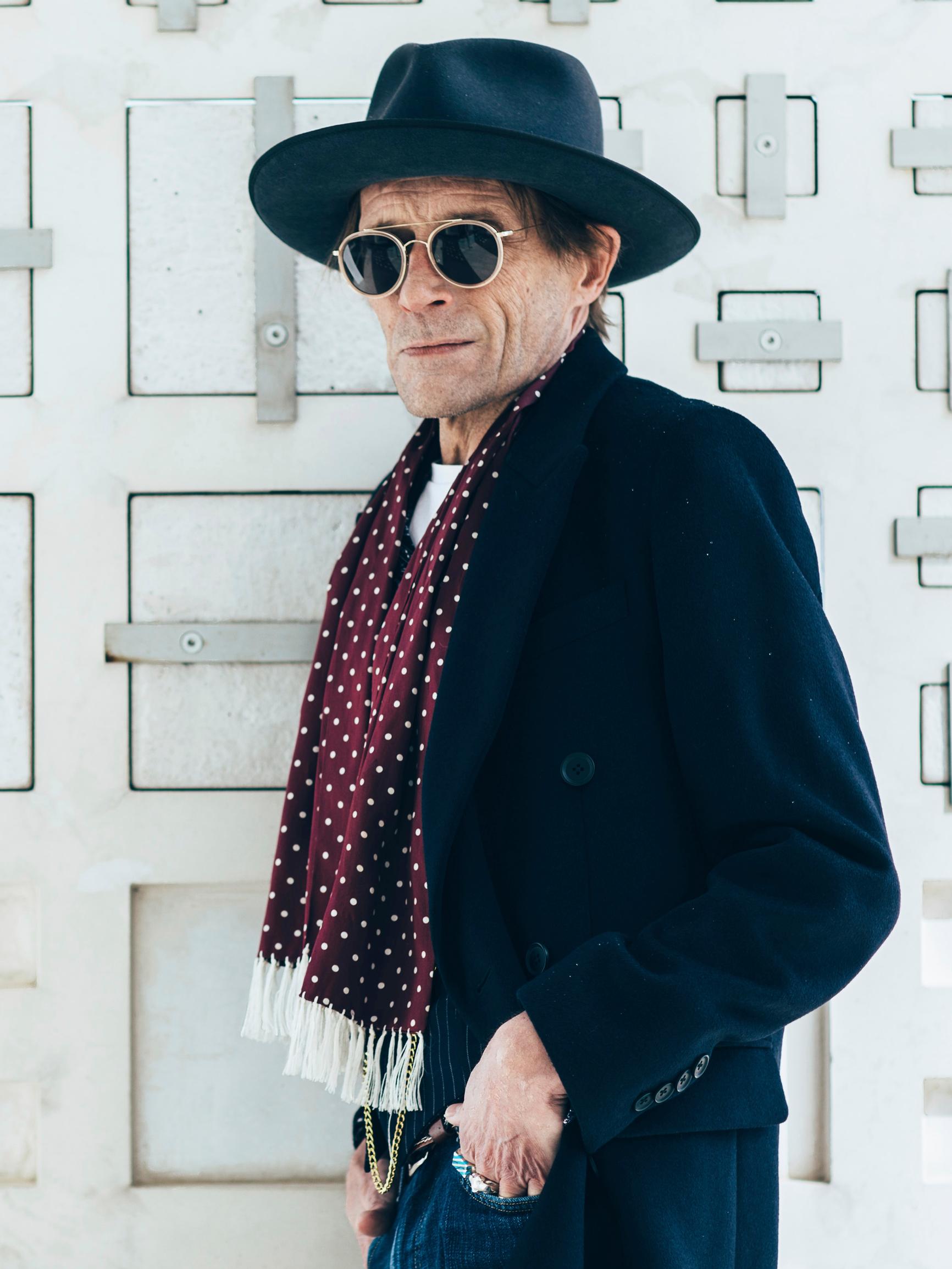 Ennen peilistä katsoi James Dean, nyt silmäpussit ja ikänäkö