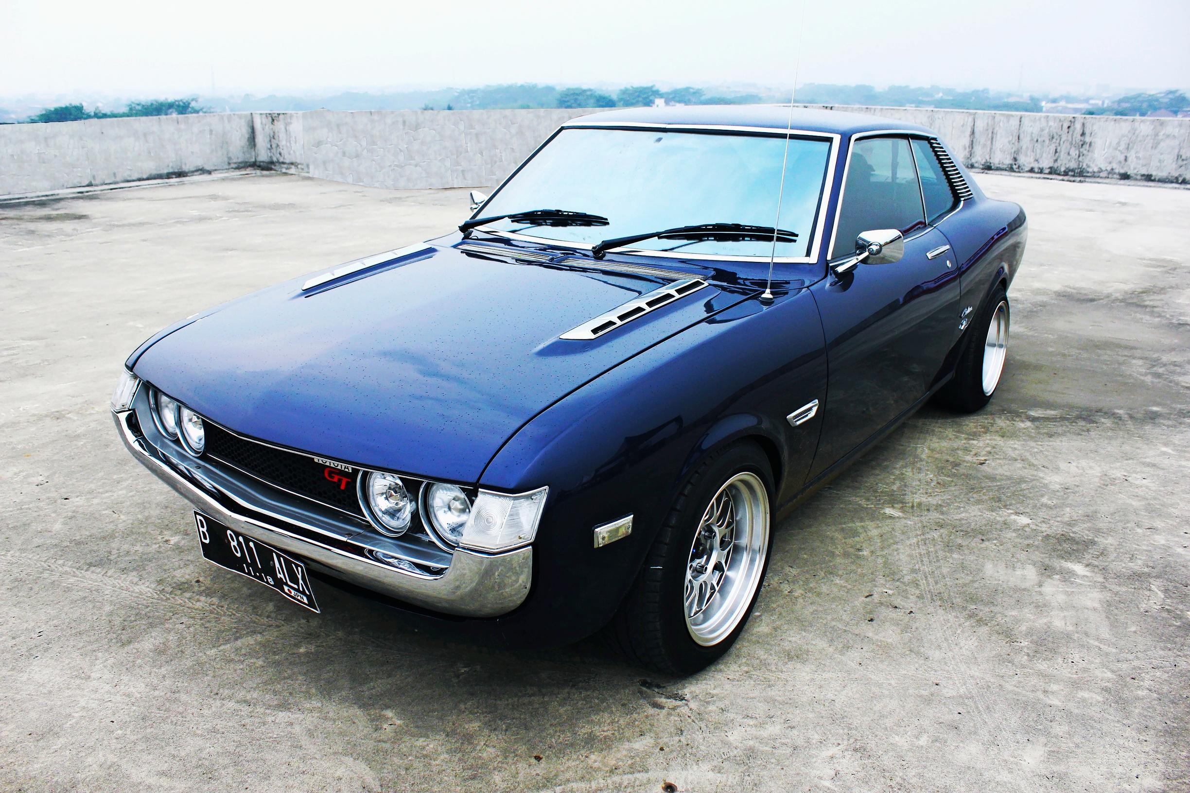 Toyota Celica on 1970-lukuinen Celica ja näyttävä menopeli. Celicalla ajettiin myöhemmin myös rallia.