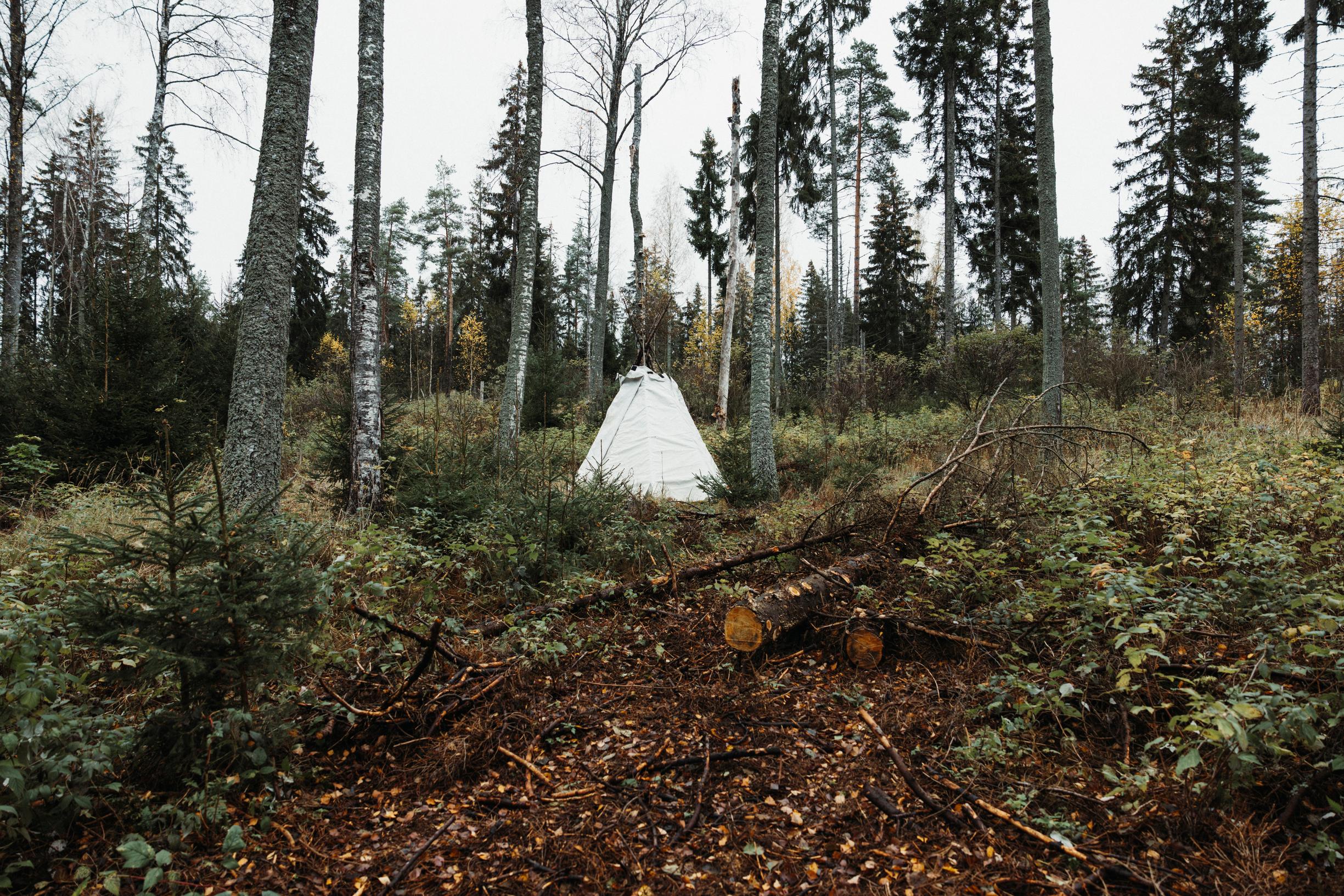  Valtteri Lindholmin oman saaren ainoa rakennelma on toistaiseksi kota.