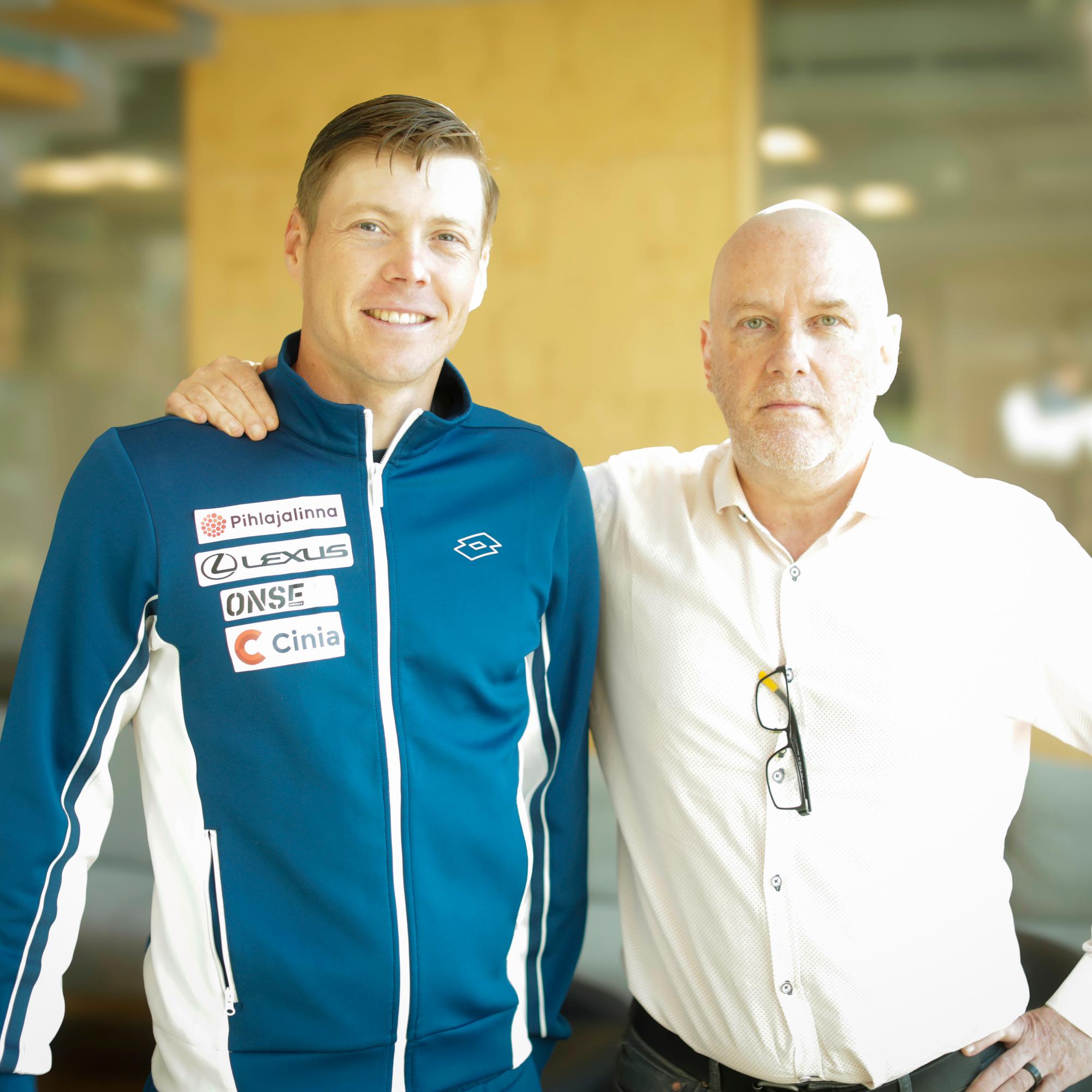 Vuoden 2025 urheilijaksi valittu Harri Heliövaara avaa koko pelikirjansa Petteri Sihvoselle - "Erittäin emotionaalinen kohtaaminen"