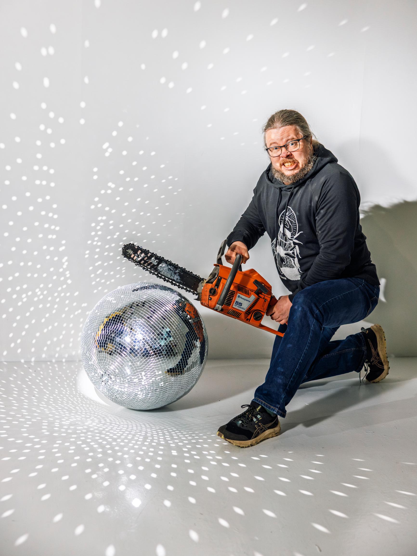 Turha juhlia – Jos suomalaisista olisi ollut kiinni, Suomi tuskin olisi oikeasti itsenäistynyt