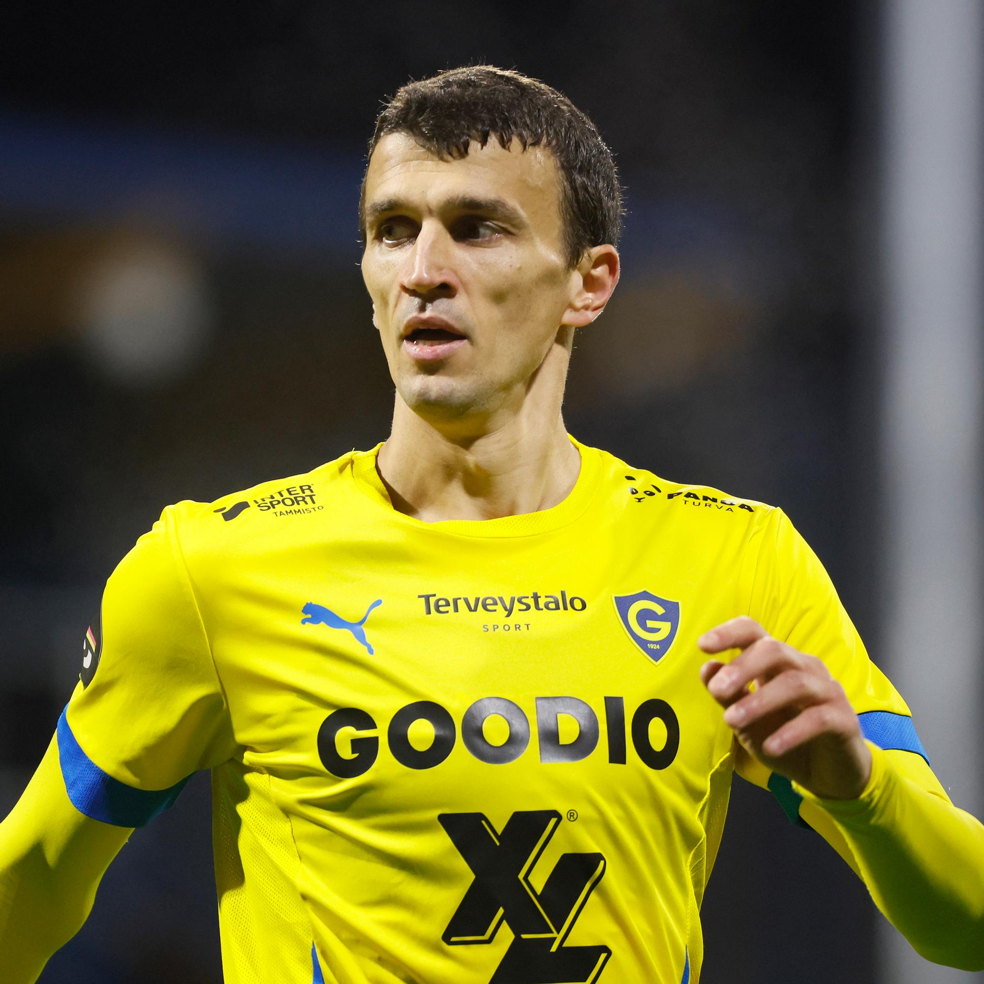 Nyt puhuu Venäjälle huhuttu Roman Eremenko – ”Olen saanut tarjouksia, mutta en ole halunnut lähteä”