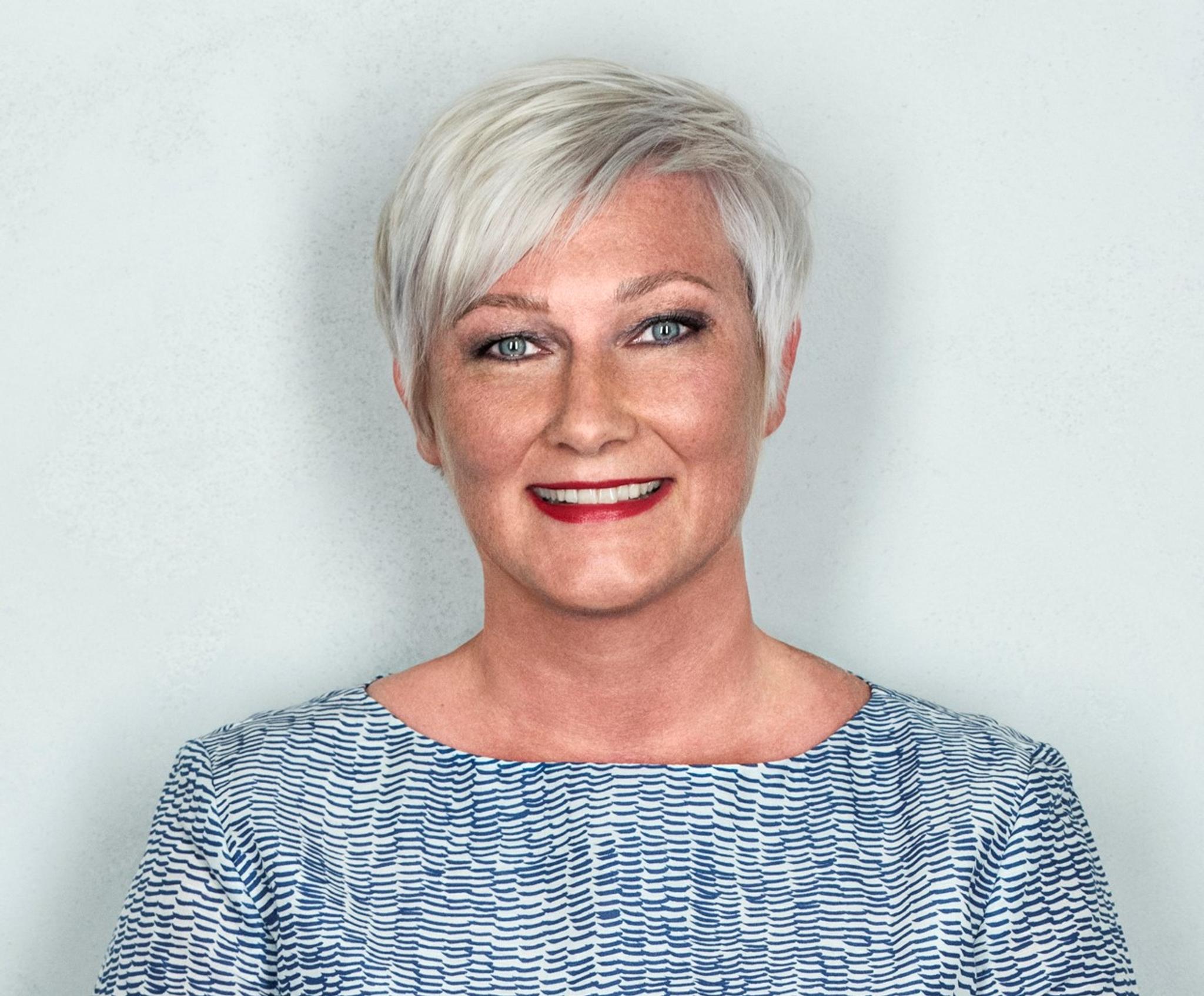 Upea Muuttumisleikki: Näin Katrin Tyyli Uudistui! – Naiselo 45+ | Apu