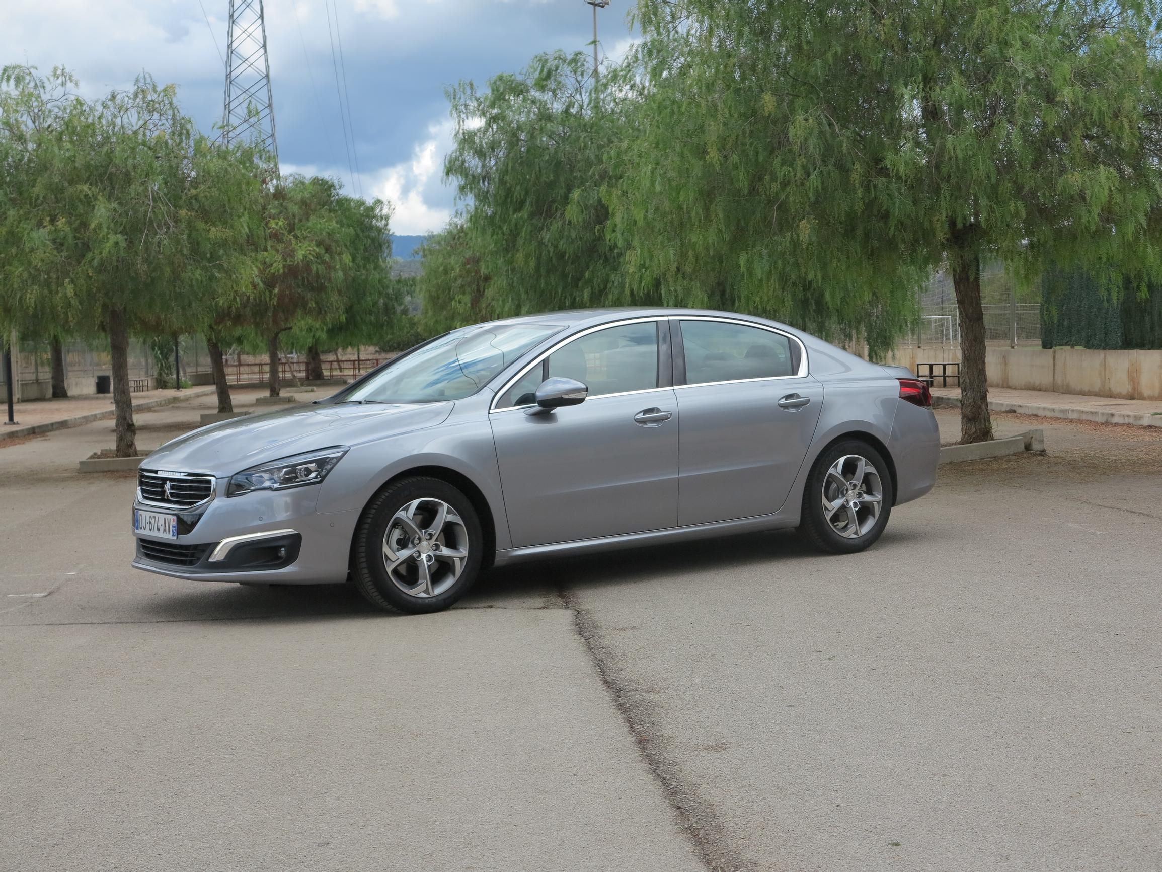 Ensituntuma: Peugeot 508 – uusia muotoja, moottoreita ja varusteita