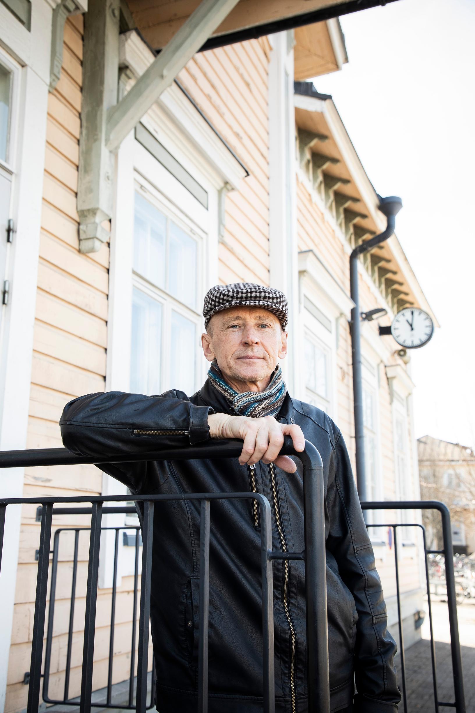 Inkeriläinen Andrei Tarsalainen eli lapsuutensa tietämättä sukulaistensa kovista kohtaloista 