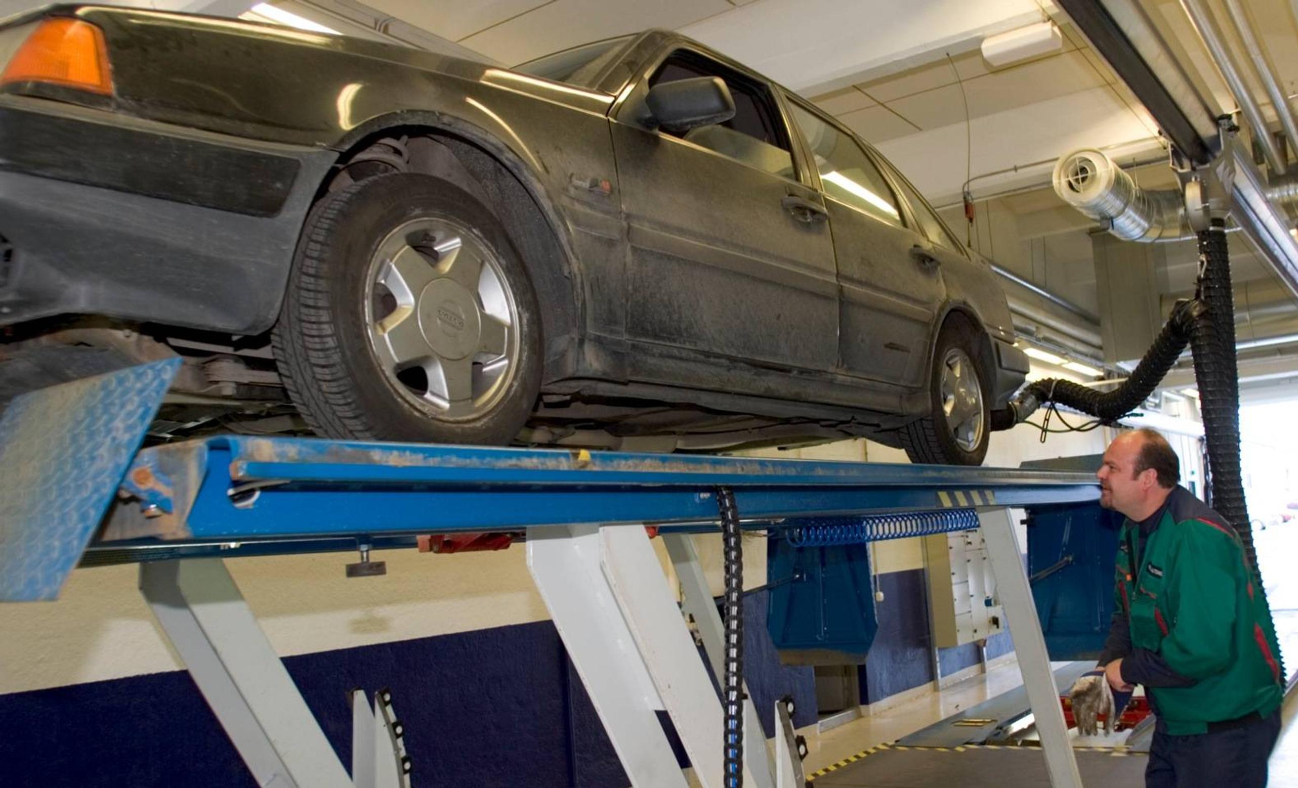 Henkilöautojen katsastusmääräykset muuttuvat – moottoripyörille ei katsastusvelvollisuutta