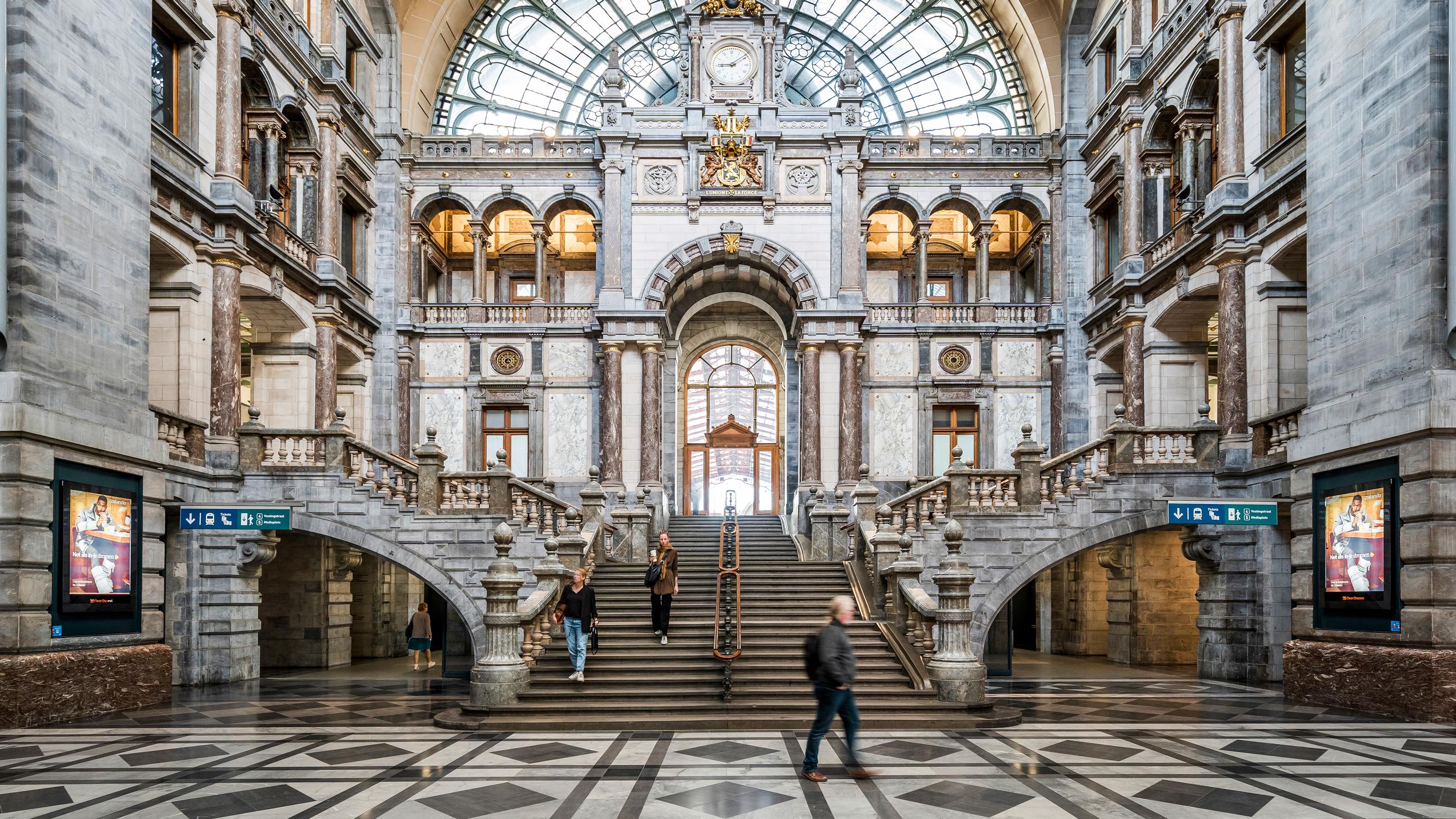 Mahtavia museoita, herkullisia oluita ja yksi Euroopan hienoimmista rautatieasemista – Antwerpen on Belgian mukavin kaupunki