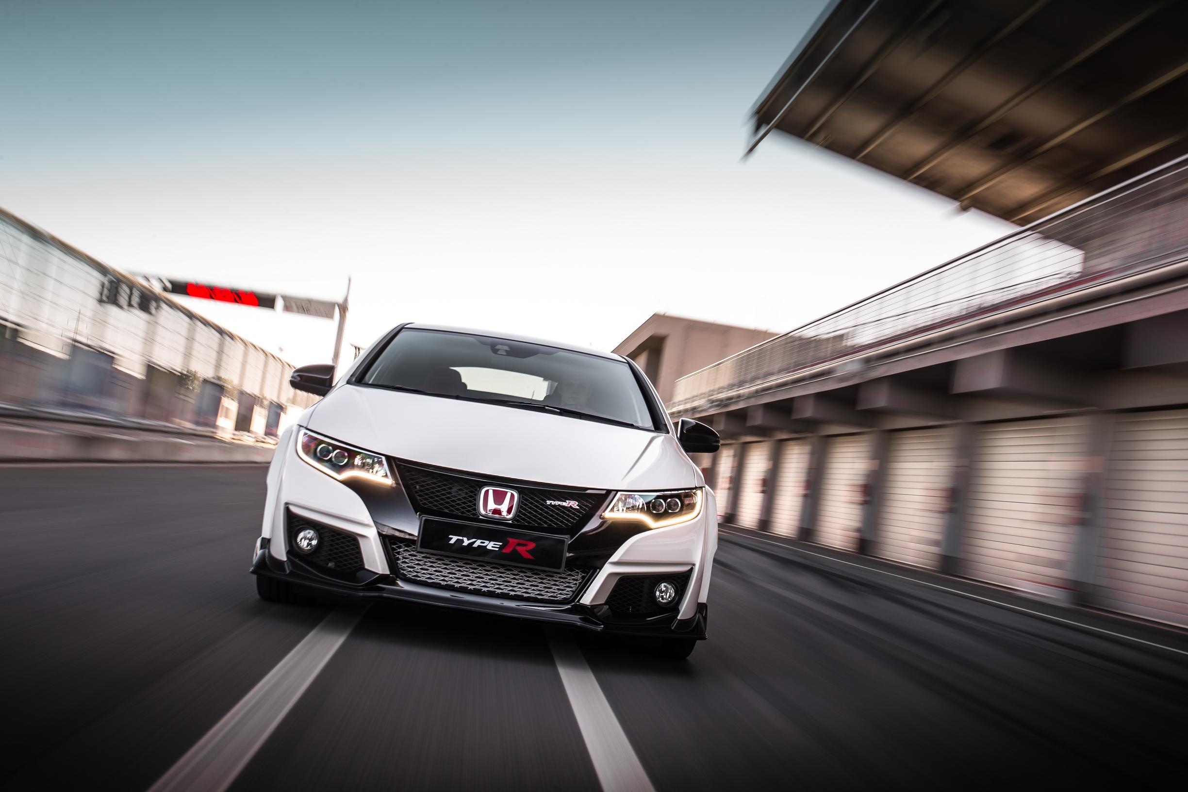 Honda Civic Type R – ruuti kuivaksi