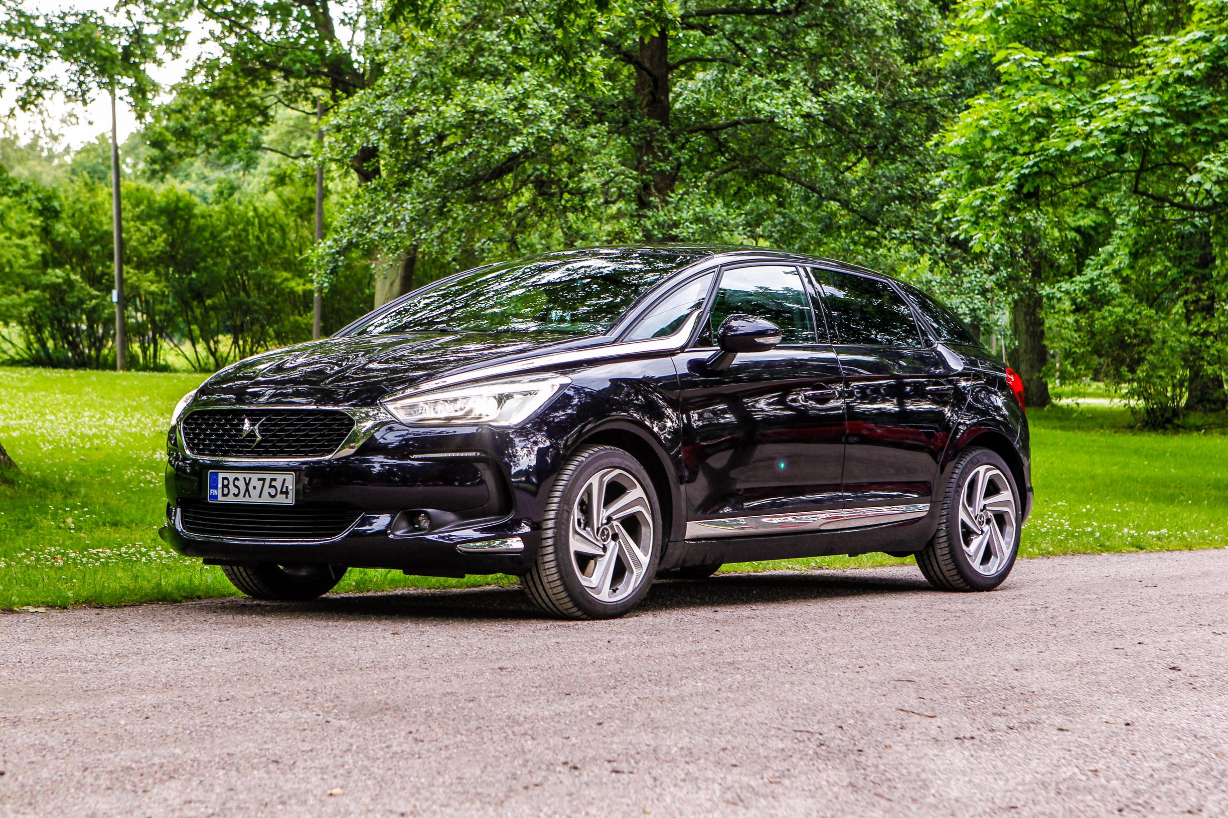 Koeajossa DS5 – vanhan perinnön pohjalta