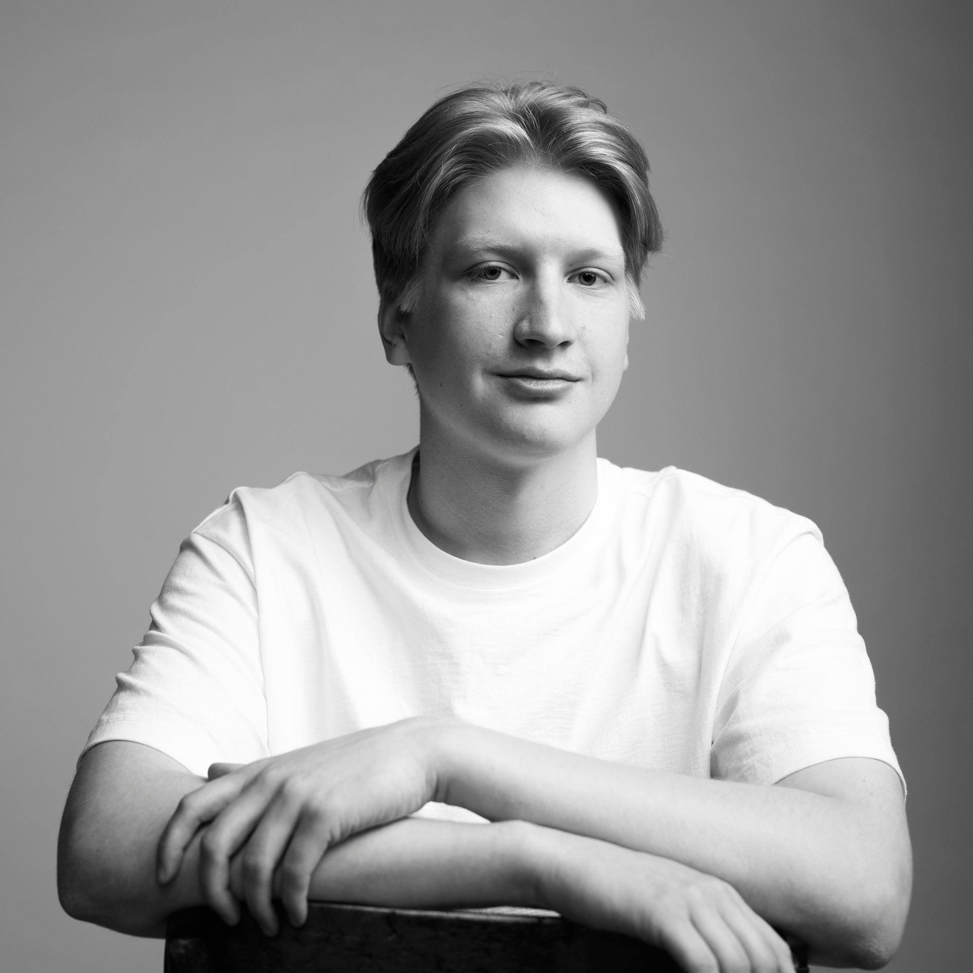 Vanhempien tarjoama “apu” voi pahimmillaan olla karhunpalvelus itsenäistymisen kynnyksellä olevalle nuorelle