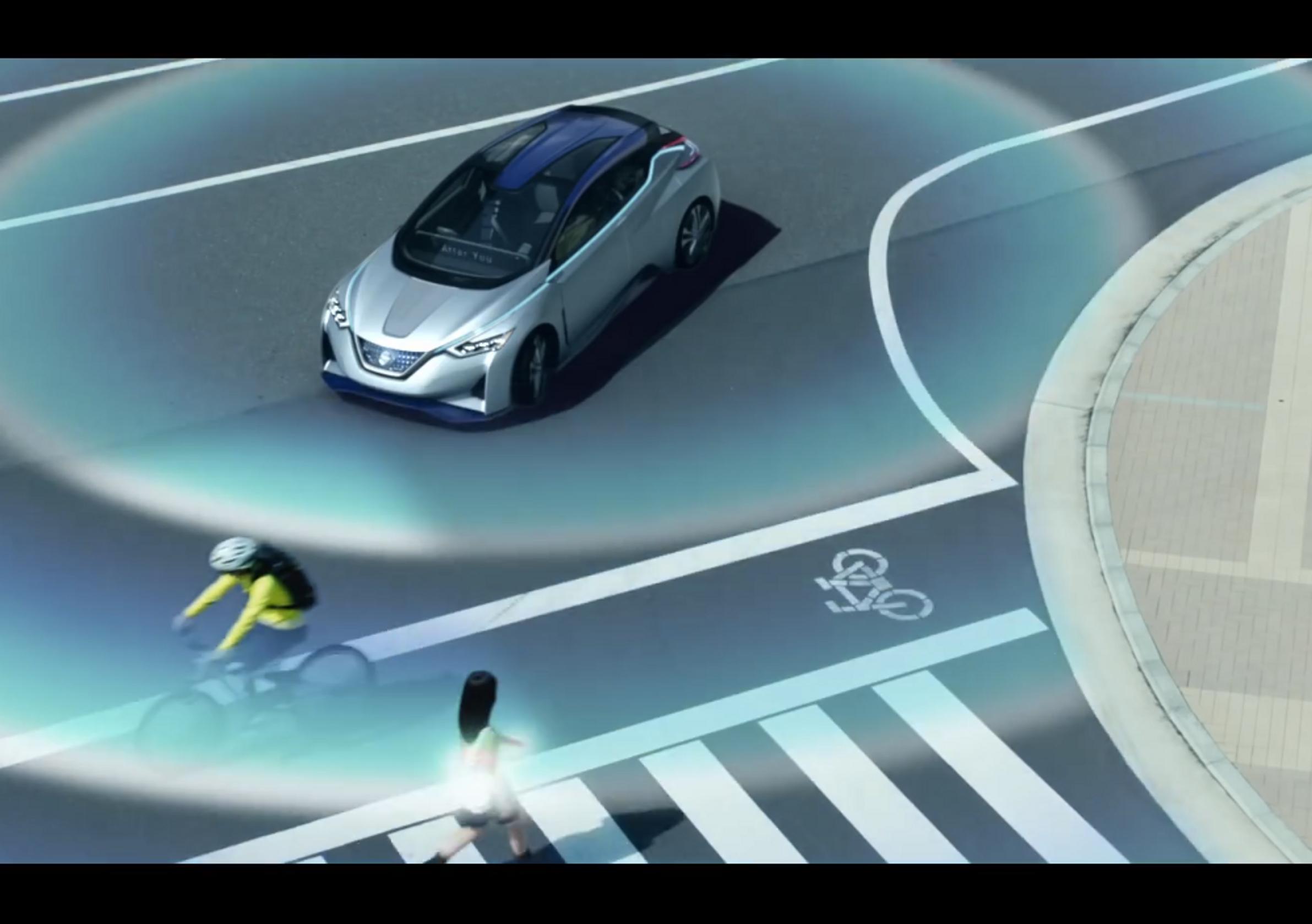 Japanilaiset autonvalmistajat: Robottiautojen suurimpana uhkana tavalliset ihmiset