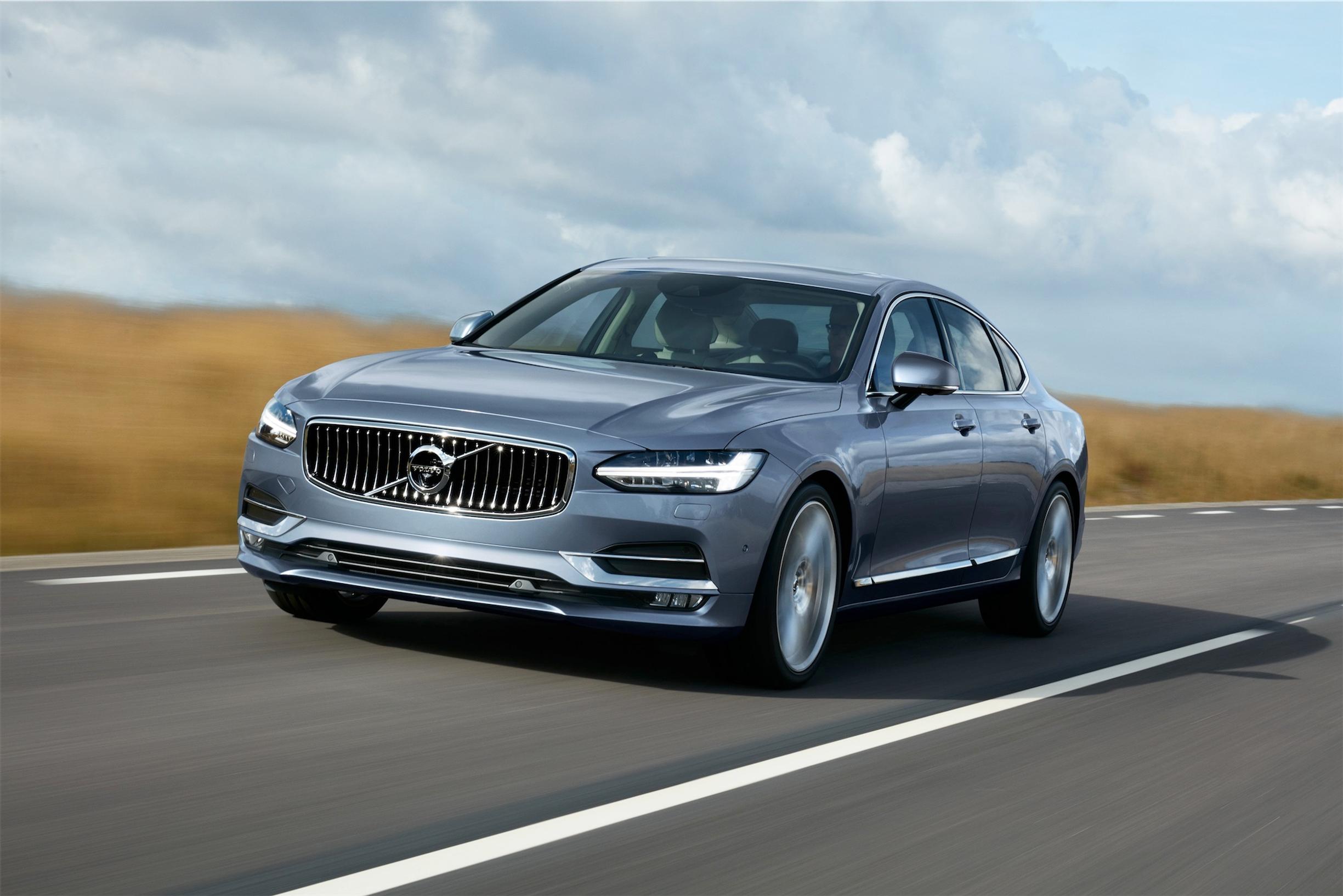 Volvo S90 tekee näyttävän paluun – tältä näyttää ruotsalaisten tyylikäs lippulaiva