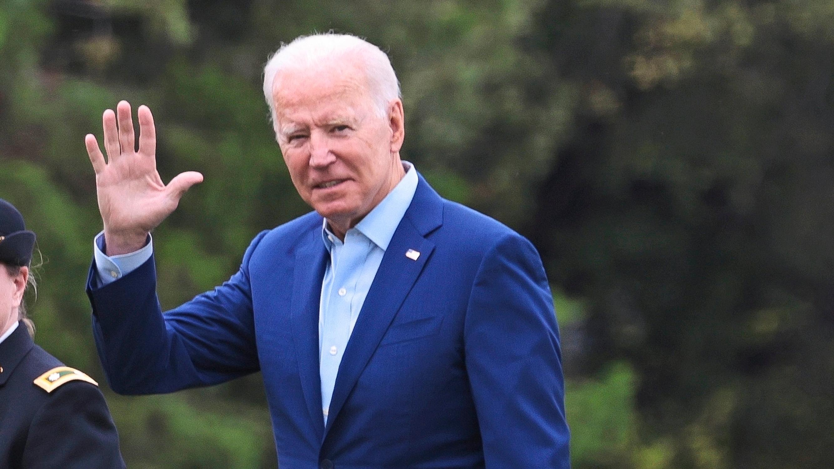 Äkkilähtö Afganistanista antaa Joe Bidenistä heikon ja raukkamaisen kuvan, sanoo UPI:n tutkija Maria Annala