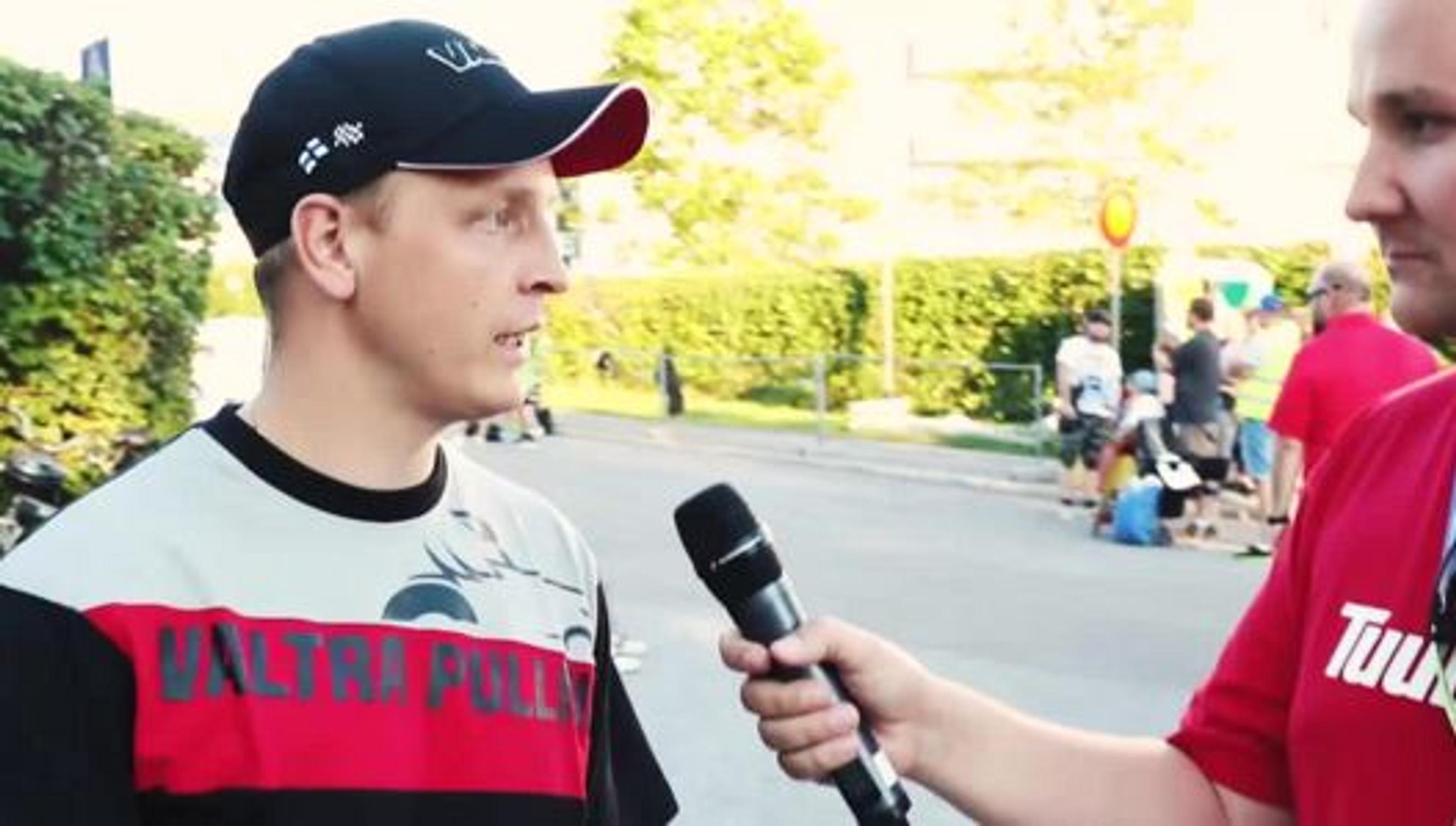 Mikko Hirvonen niputtaa ralliperjantain: "Kehittyi hieno taistelu viikonlopulle!" 