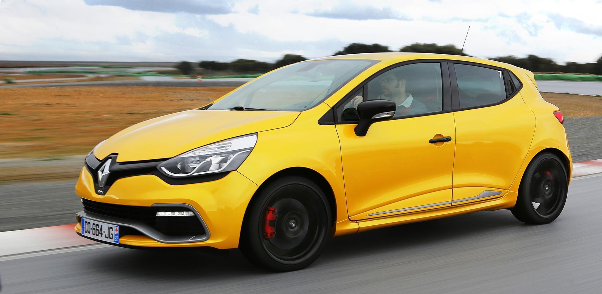 Renault Clio Rs >> Koeajo Renault Clio Rs Tuulilasi Renault Clio Rs >> Koeajo Renault Clio Rs Tuulilasi