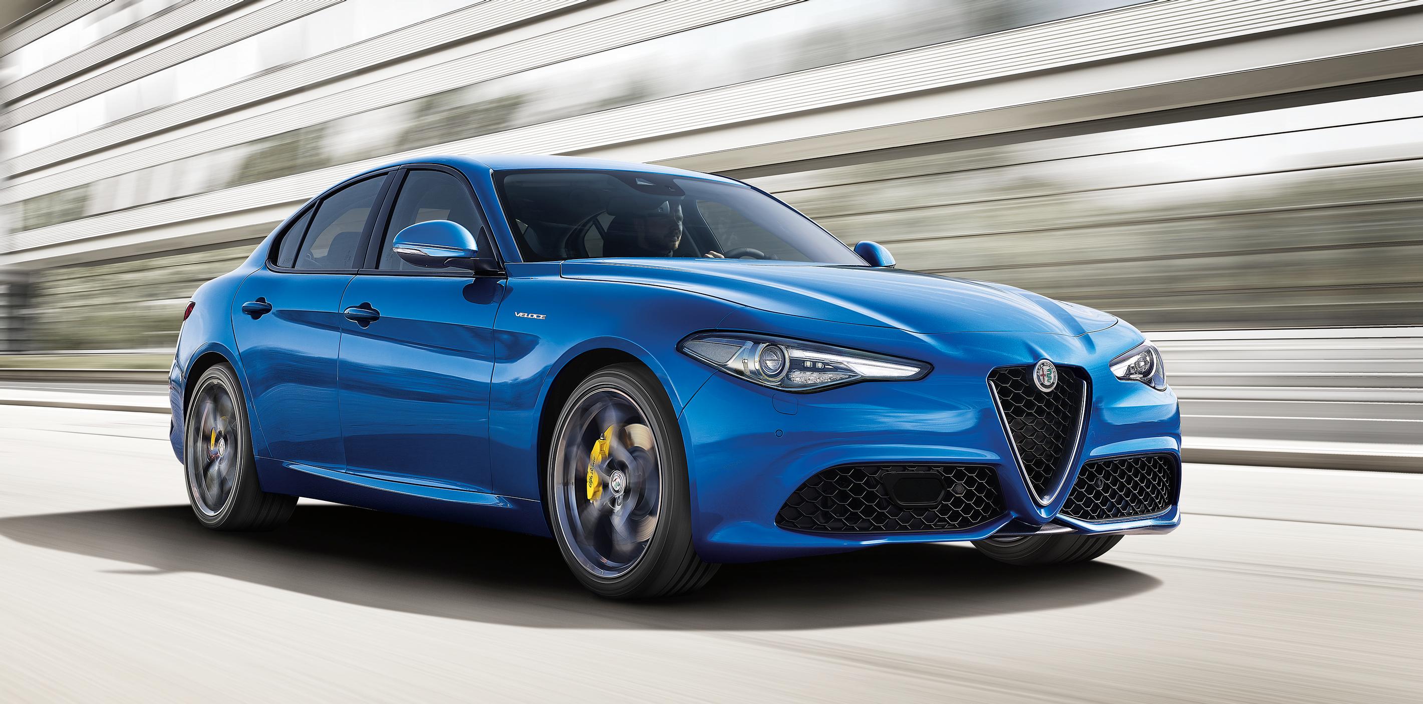 Alfa Romeo Giuliasta tulisempi Veloce-versio – neliveto ja lisää tehoa