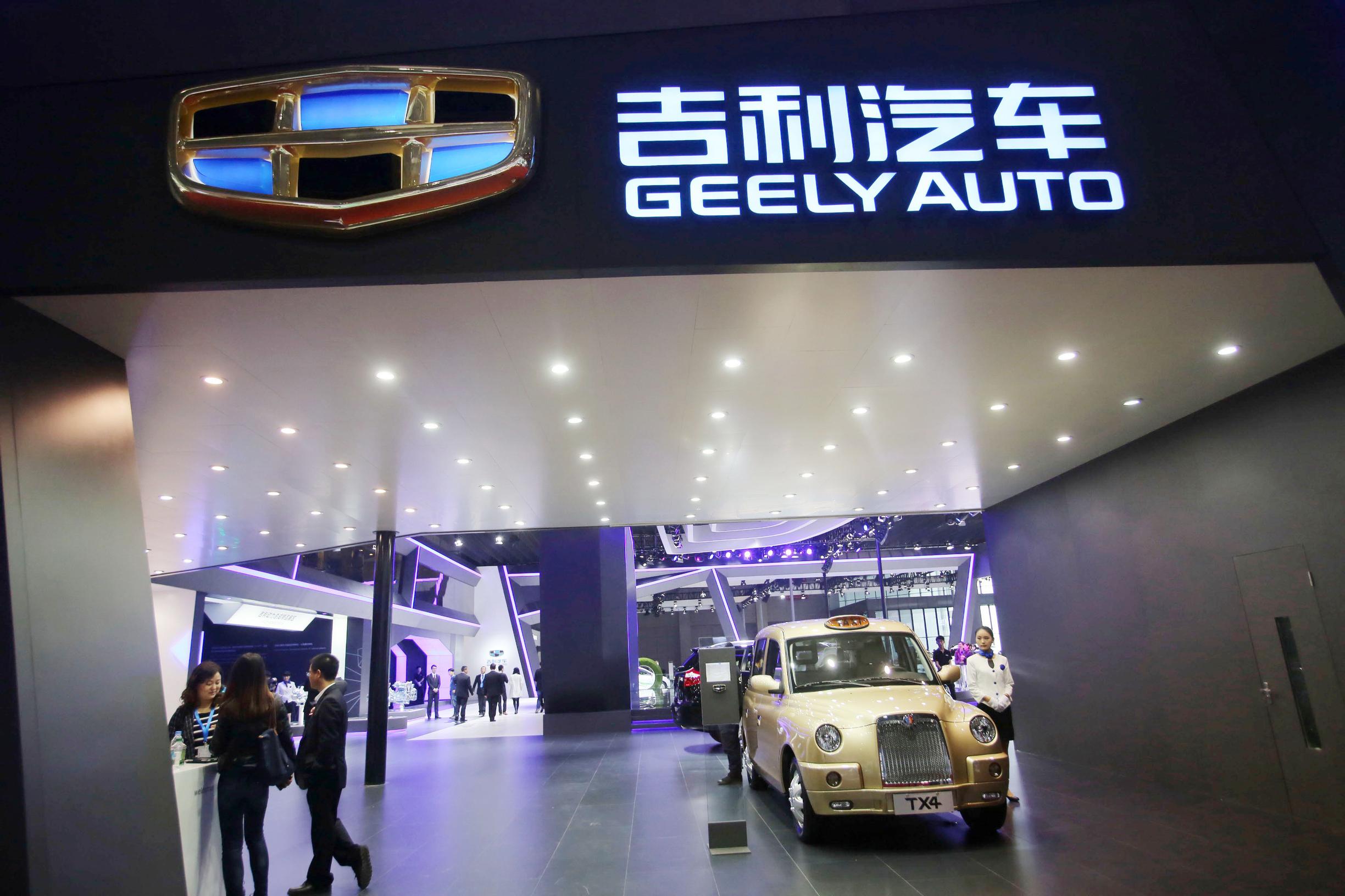 Kiinan automyynti sakkaa – Geelykin vaikeuksissa