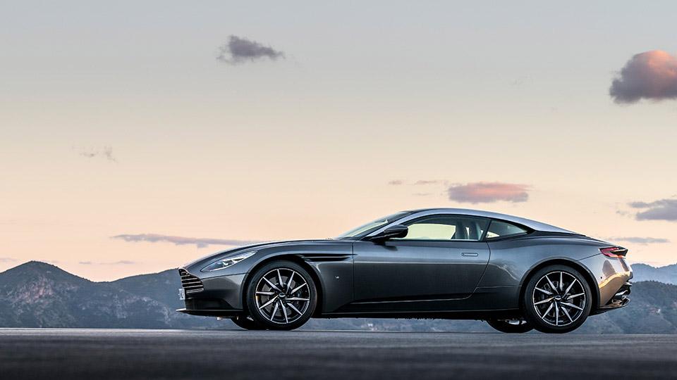 Aston Martin Myi Paremmin Kuin Kymmeneen Vuoteen | Tuulilasi