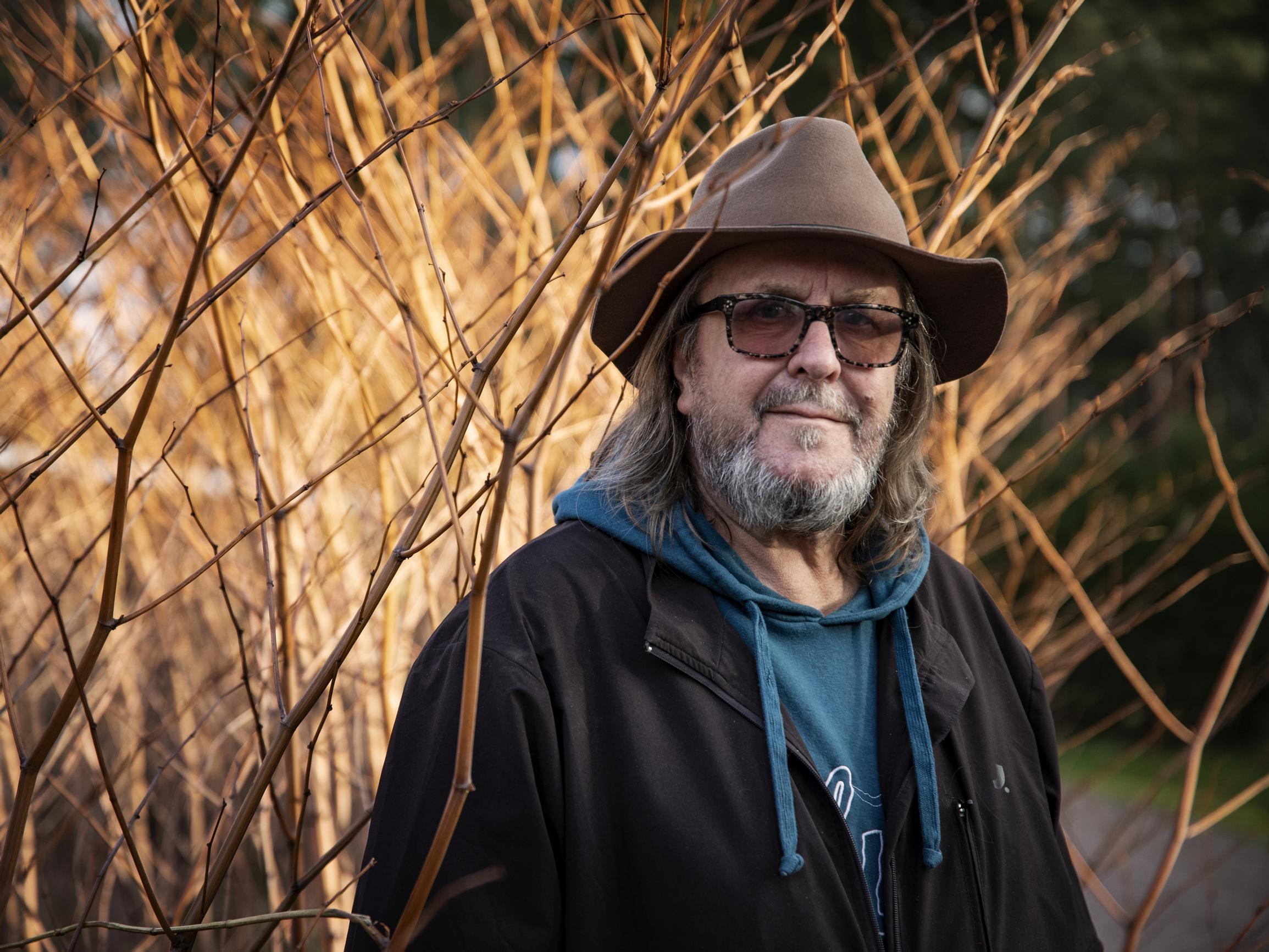 Hector suomii korona-ajan salaliittoteorioita: "Kuinka kukaan voi suhtautua ihmiskunnan pelastajien työhön halveksuvasti?"