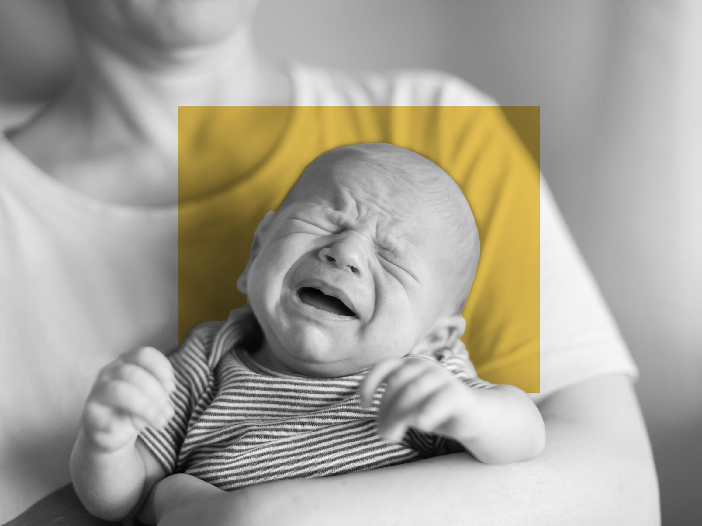 Väsyneen vanhemman musta hetki voi johtaa pysyviin vammoihin – Tällaista on vauvaikäisten ravisteluväkivalta